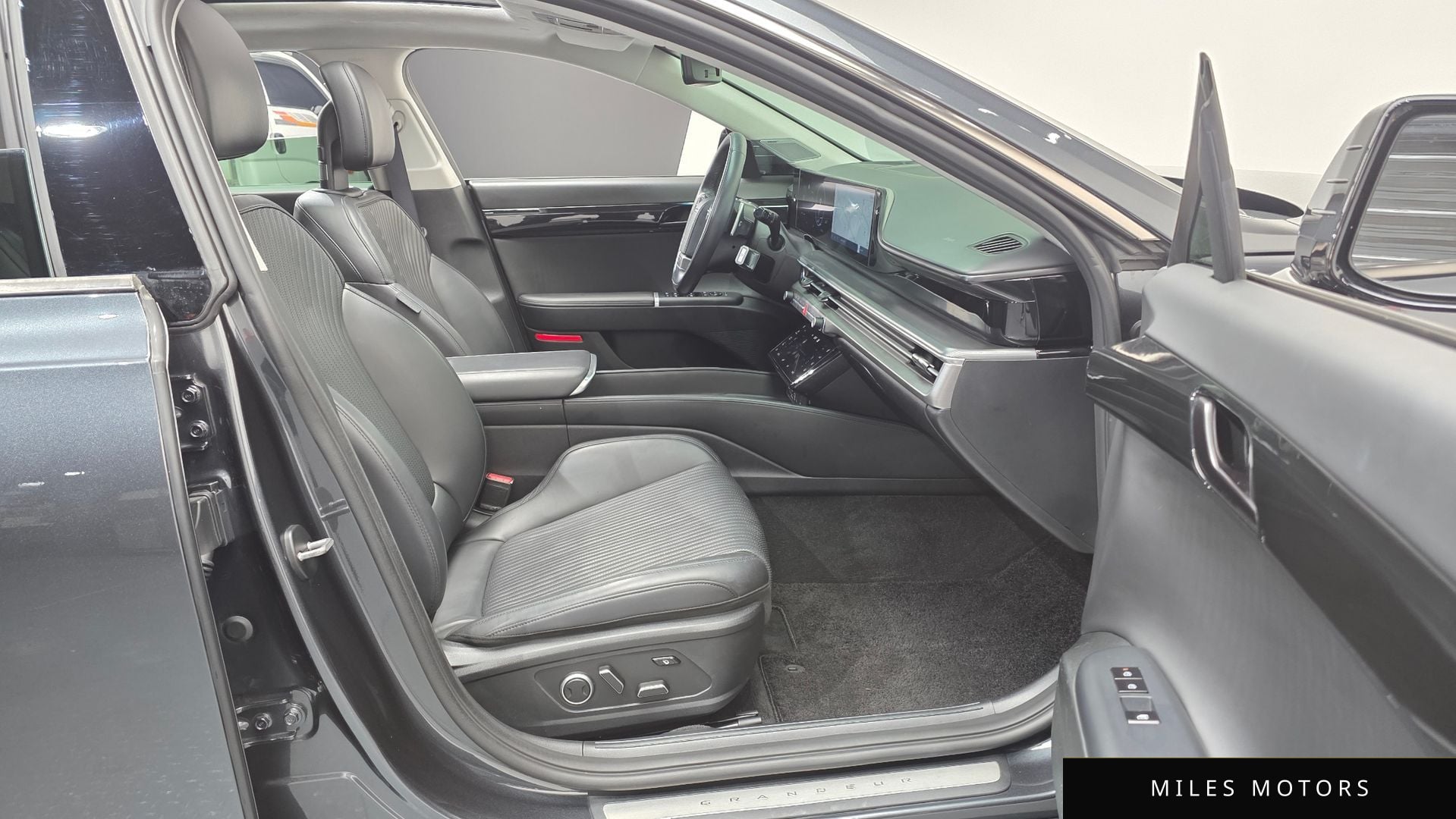 Hyundai Grandeur 2023 — миниатюра 10