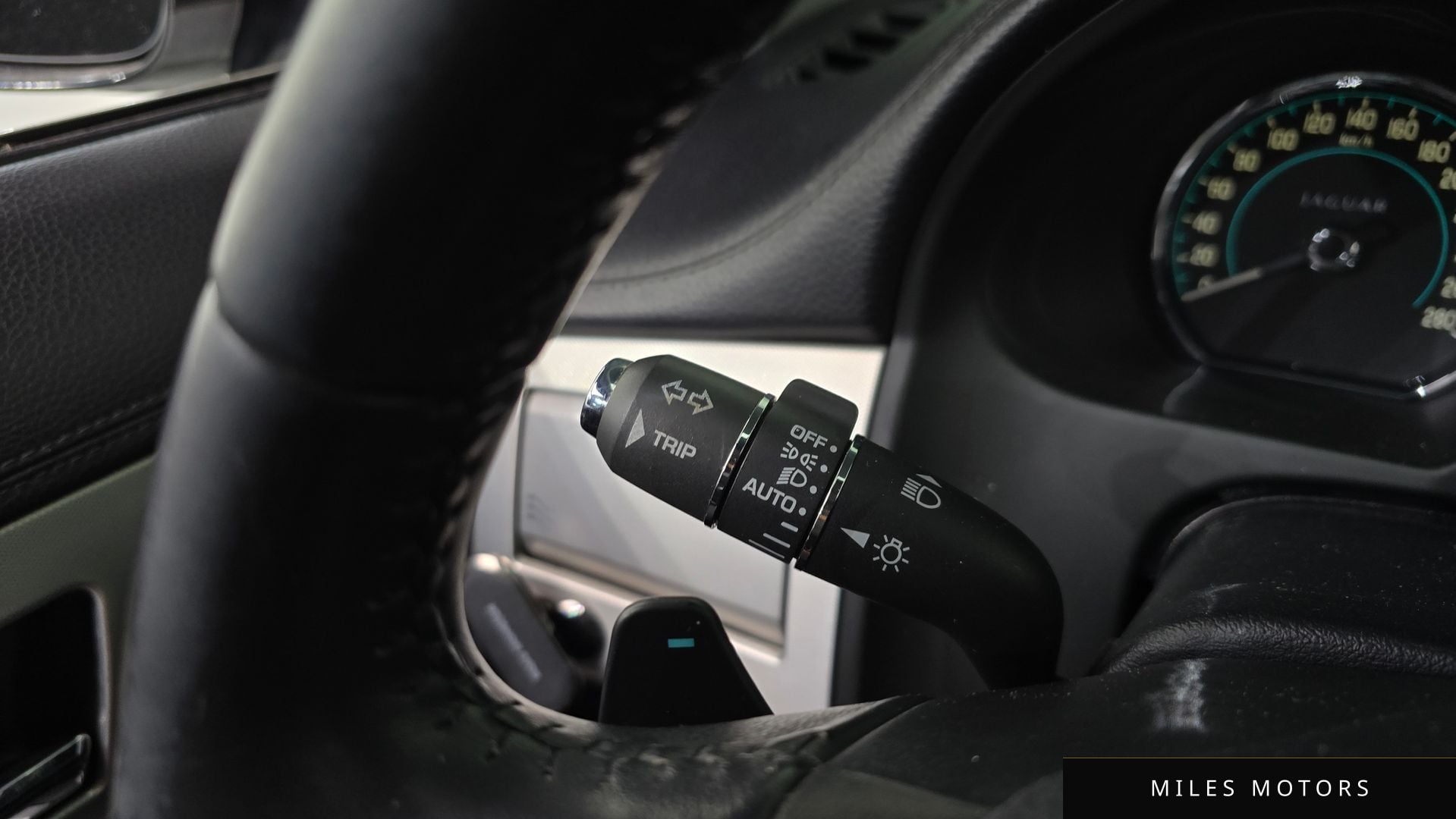 Jaguar New XF 2013 — миниатюра 18