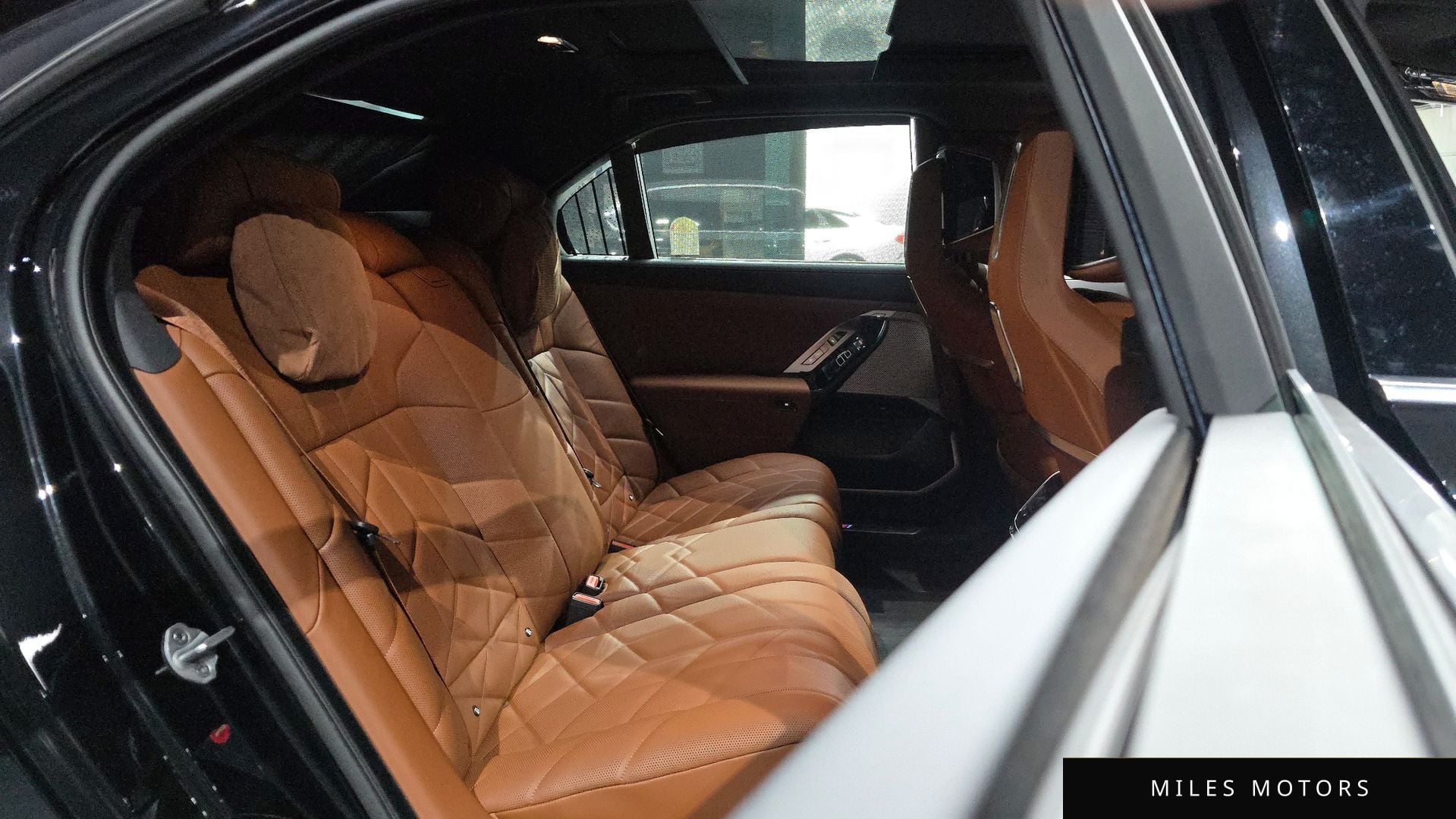 BMW 7시리즈 (G70) 2025 — миниатюра 12