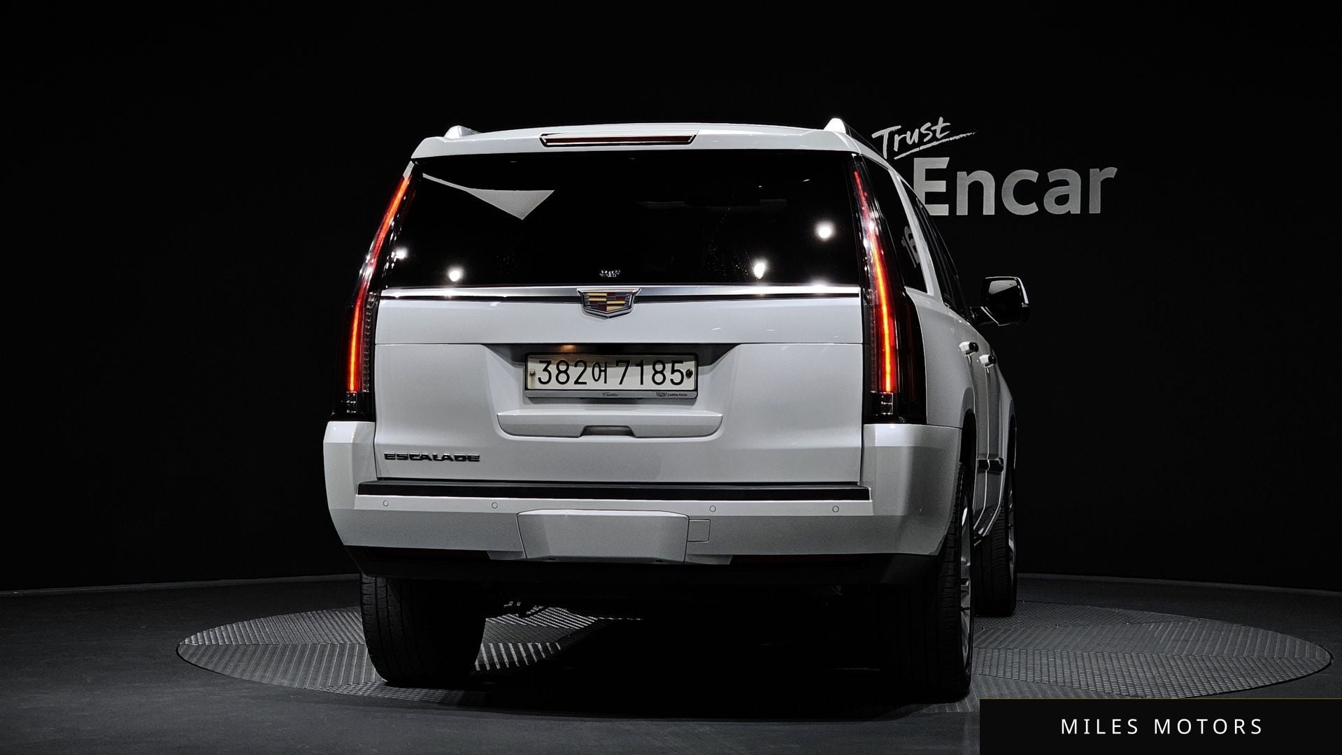 Cadillac Escalade 2020 — миниатюра 4