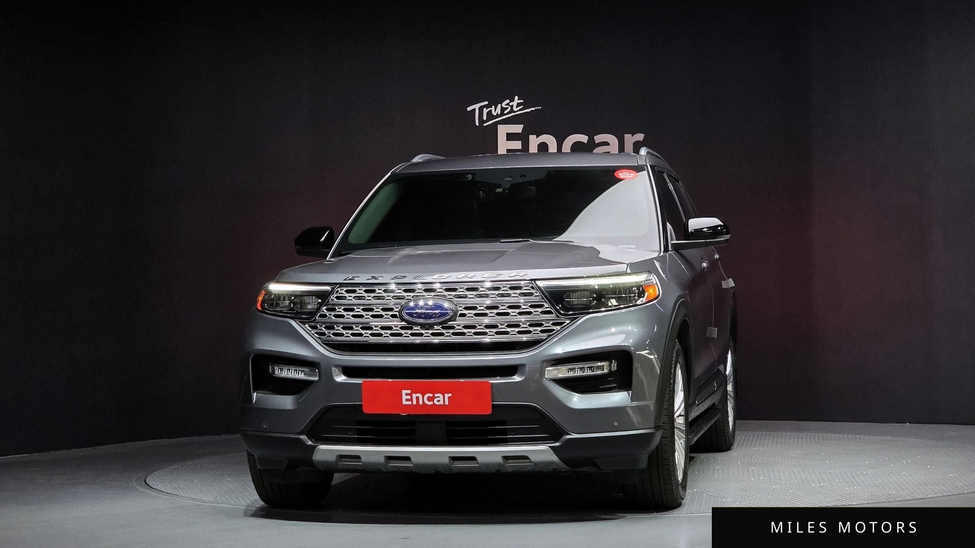 Ford Explorer 2021 — миниатюра 3