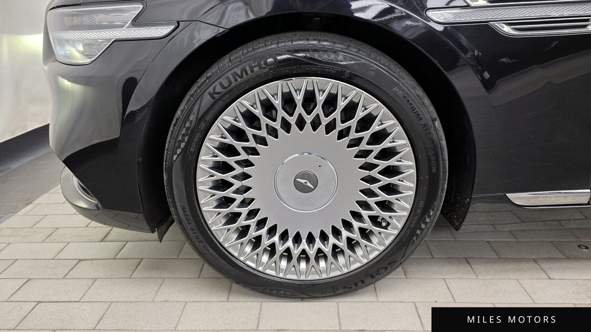 Genesis G90 2021 — миниатюра 4
