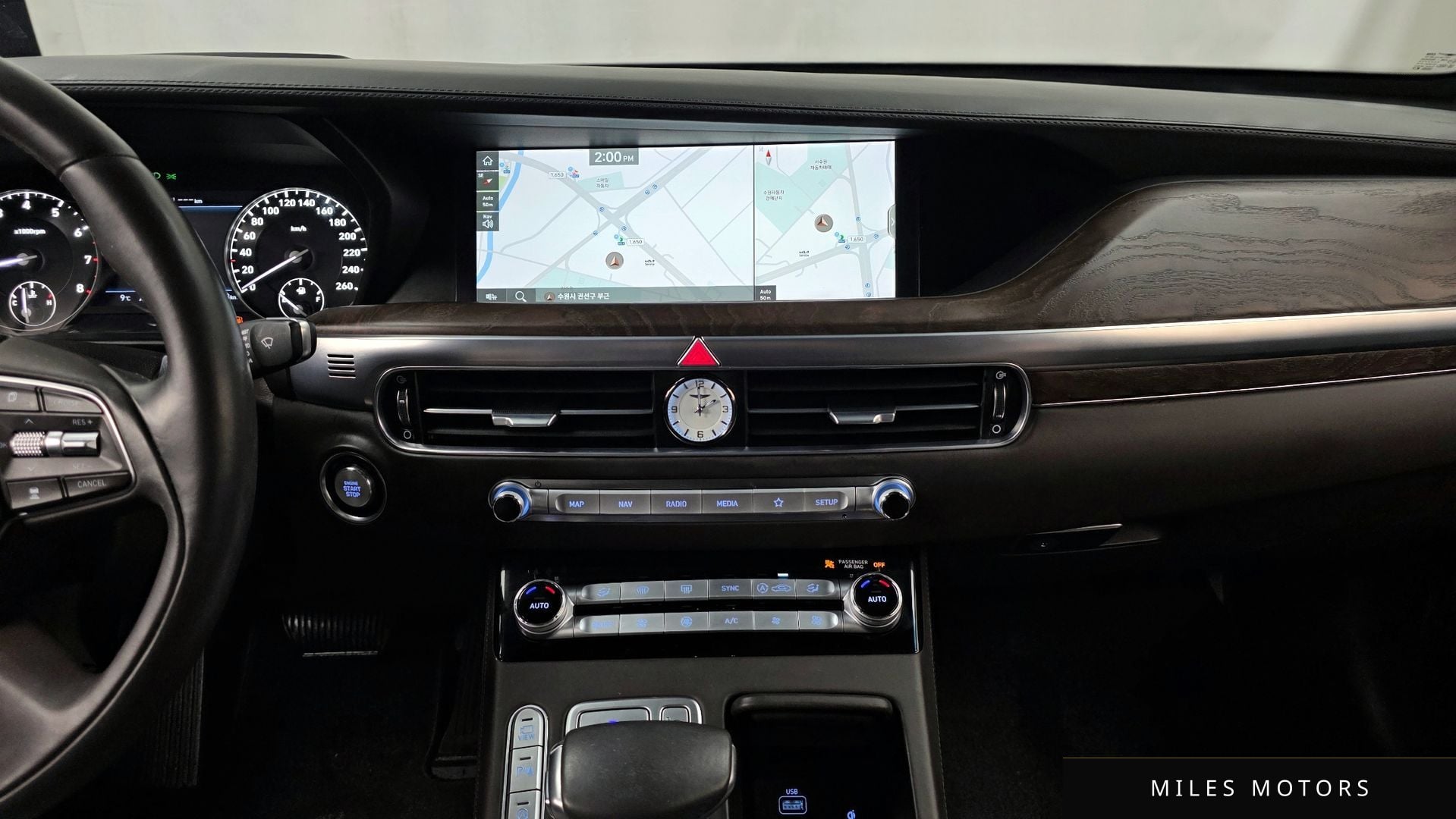 Genesis G90 2021 — миниатюра 14