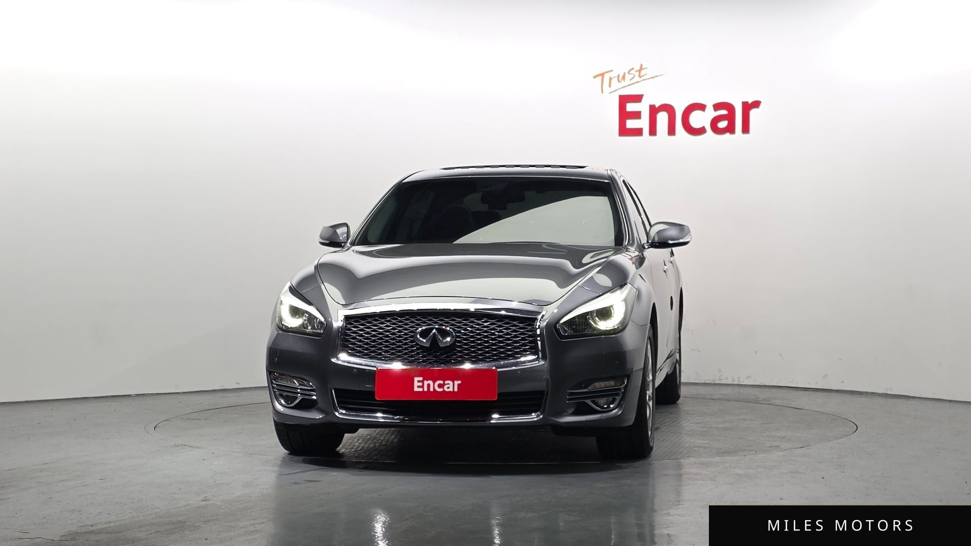 Infiniti Q70 2018 — миниатюра 3