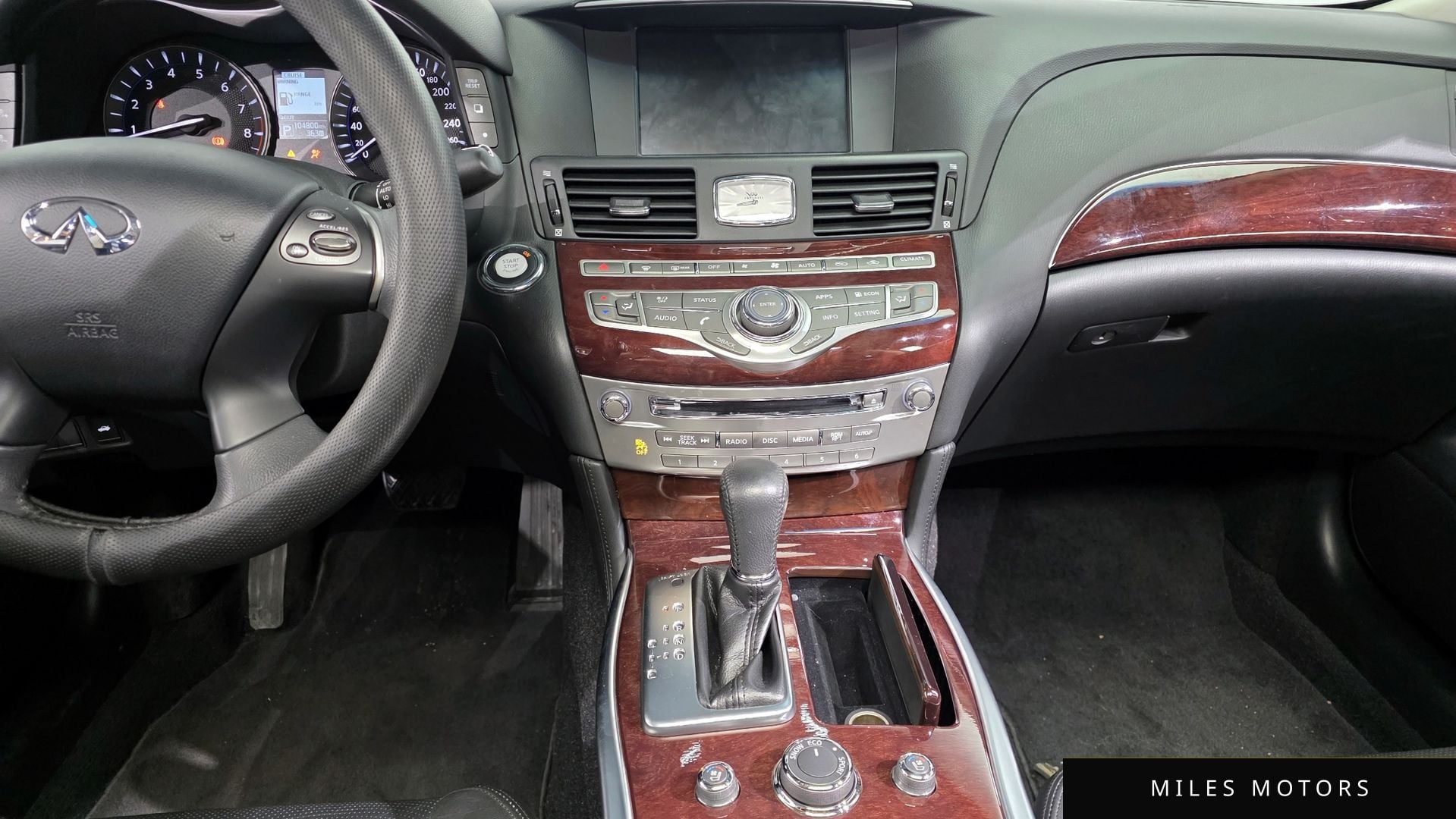 Infiniti Q70 2018 — миниатюра 19