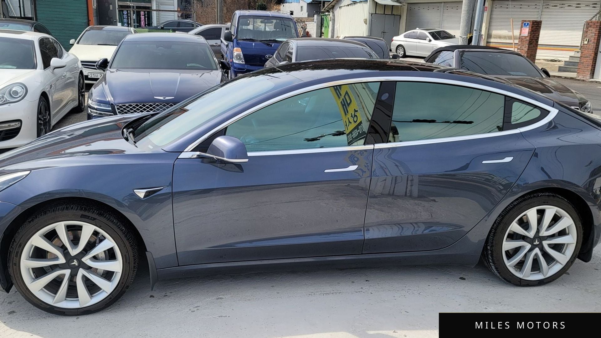Tesla Model 3 2020 — миниатюра 11