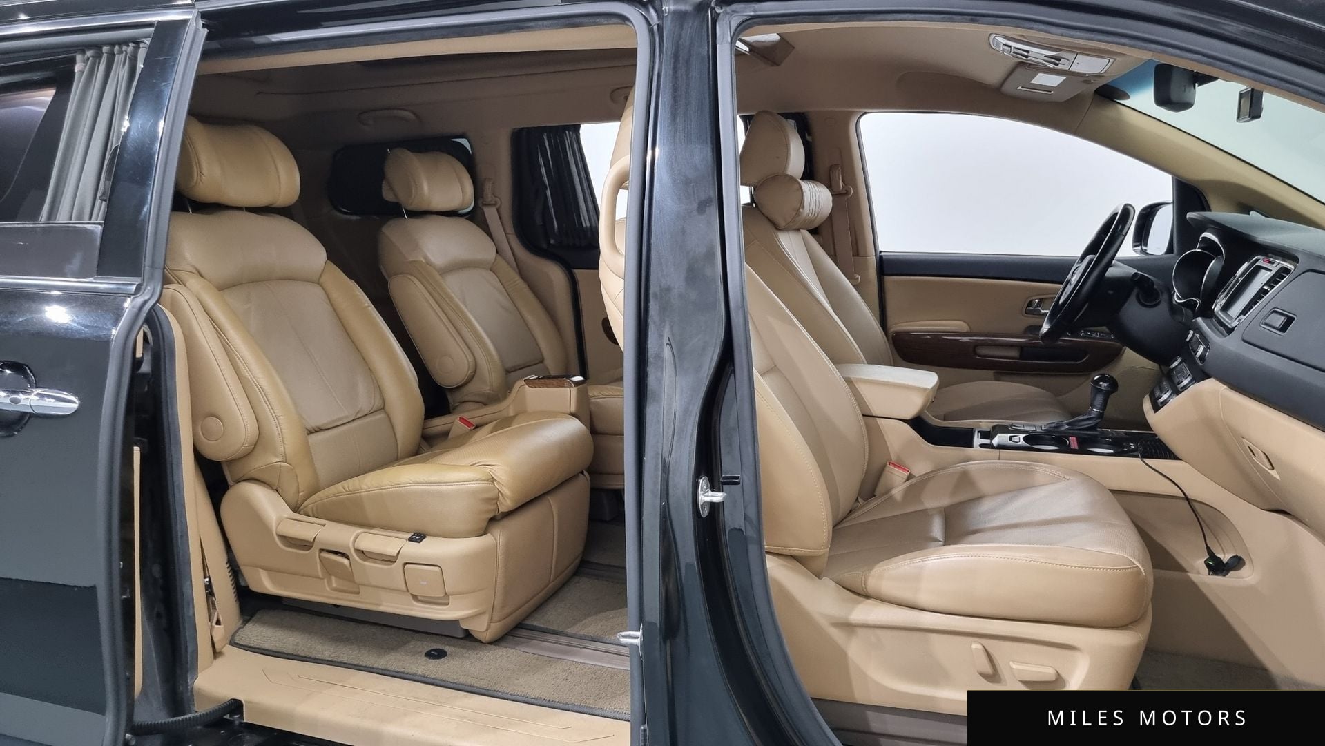 Kia Canival 2016 — миниатюра 10