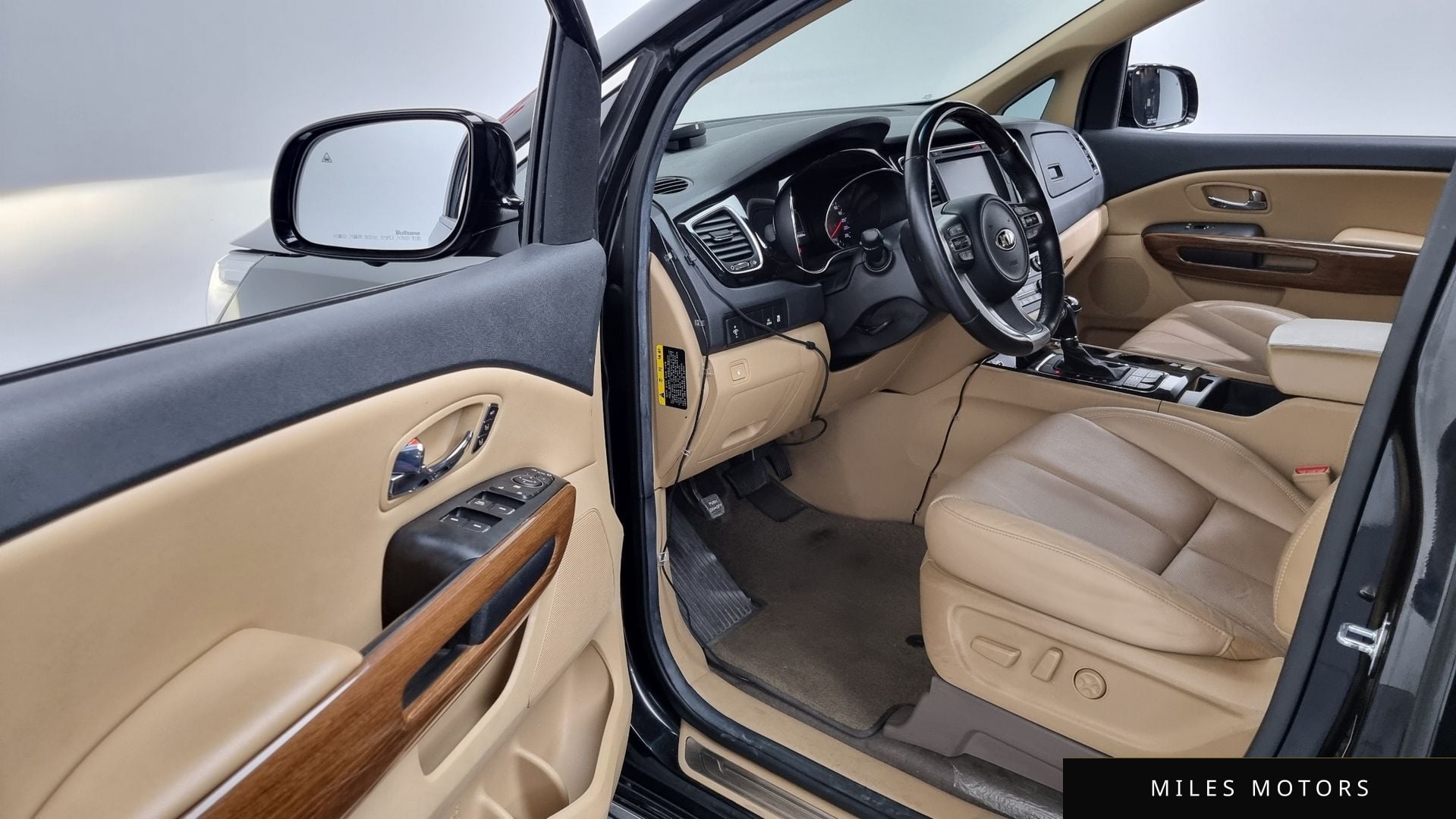 Kia Canival 2016 — миниатюра 11