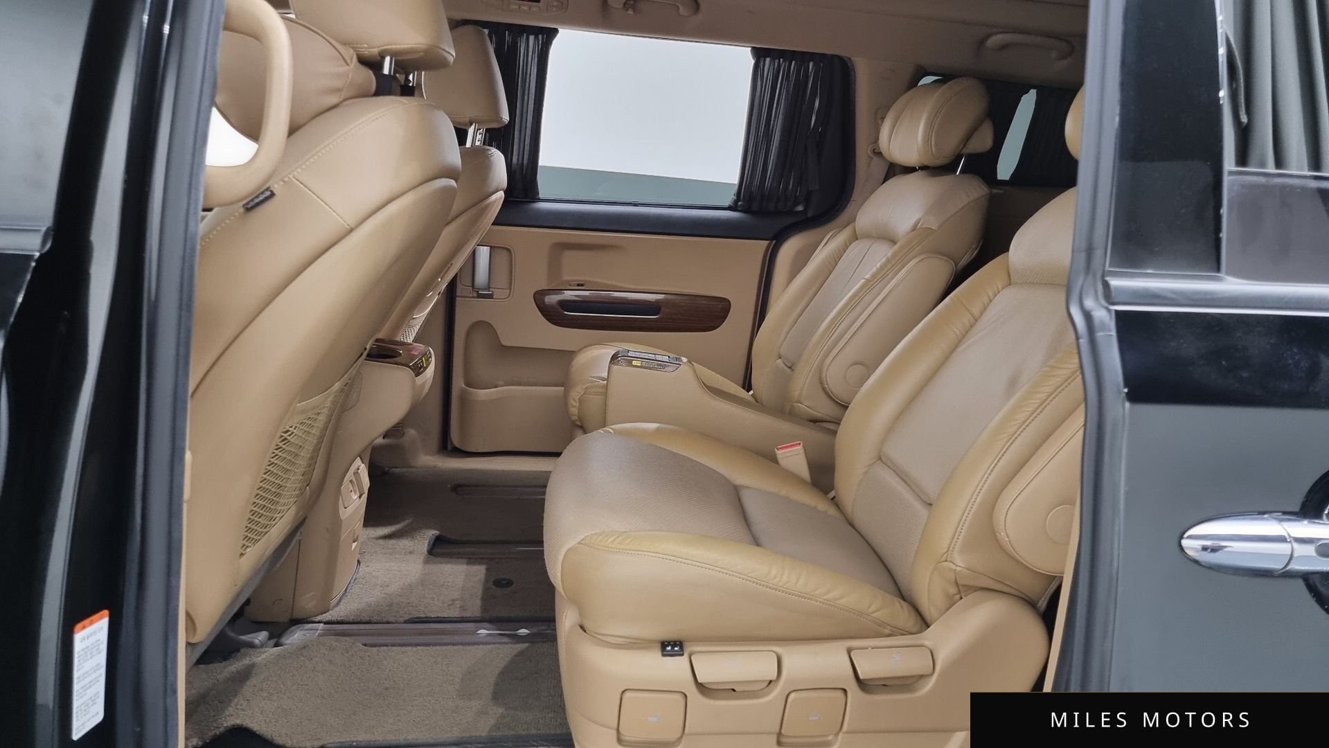Kia Canival 2016 — миниатюра 12