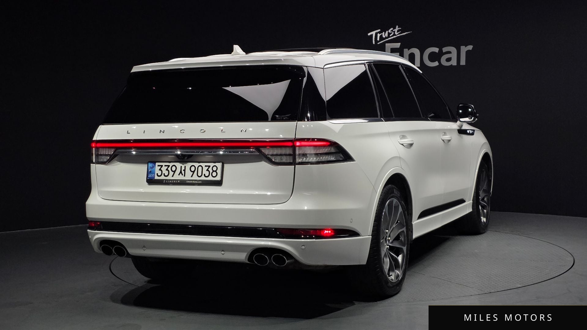 Lincoln Aviator 2021 — миниатюра 2