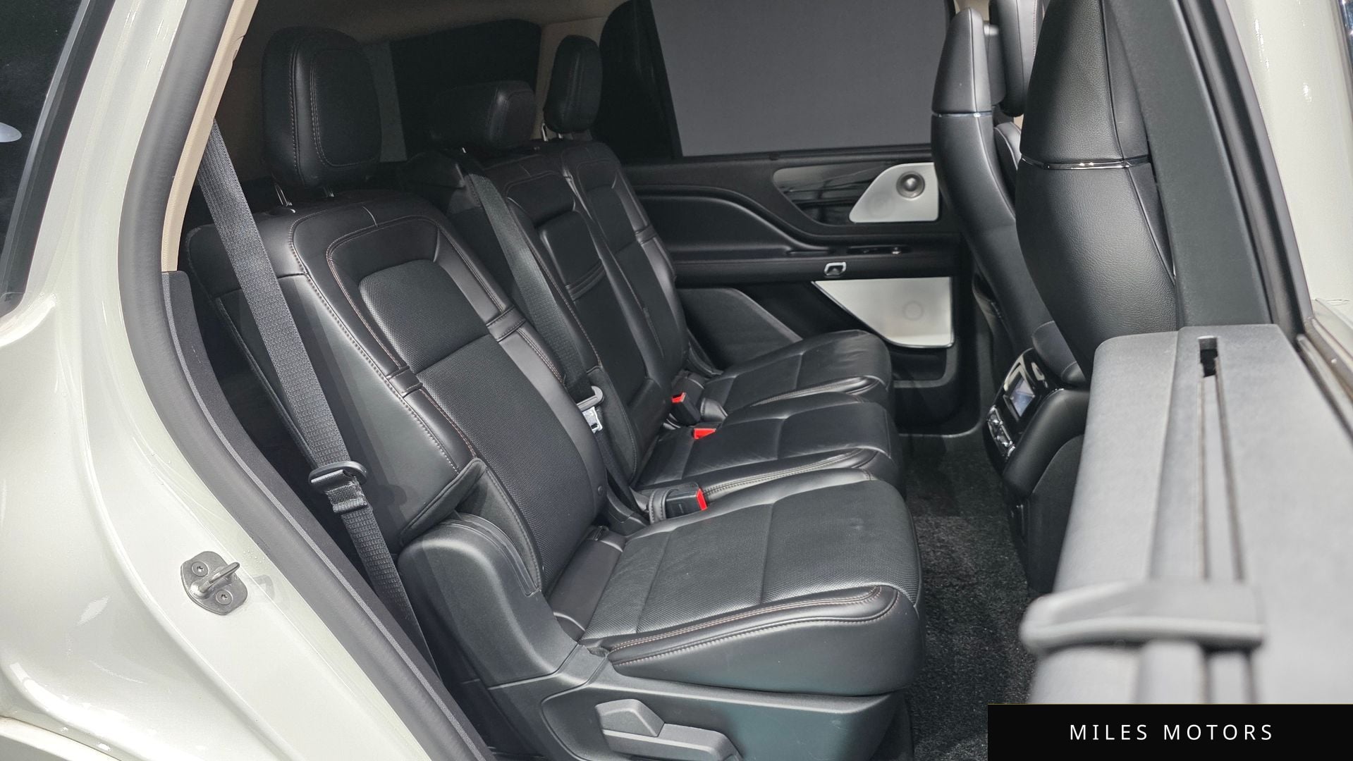 Lincoln Aviator 2021 — миниатюра 12