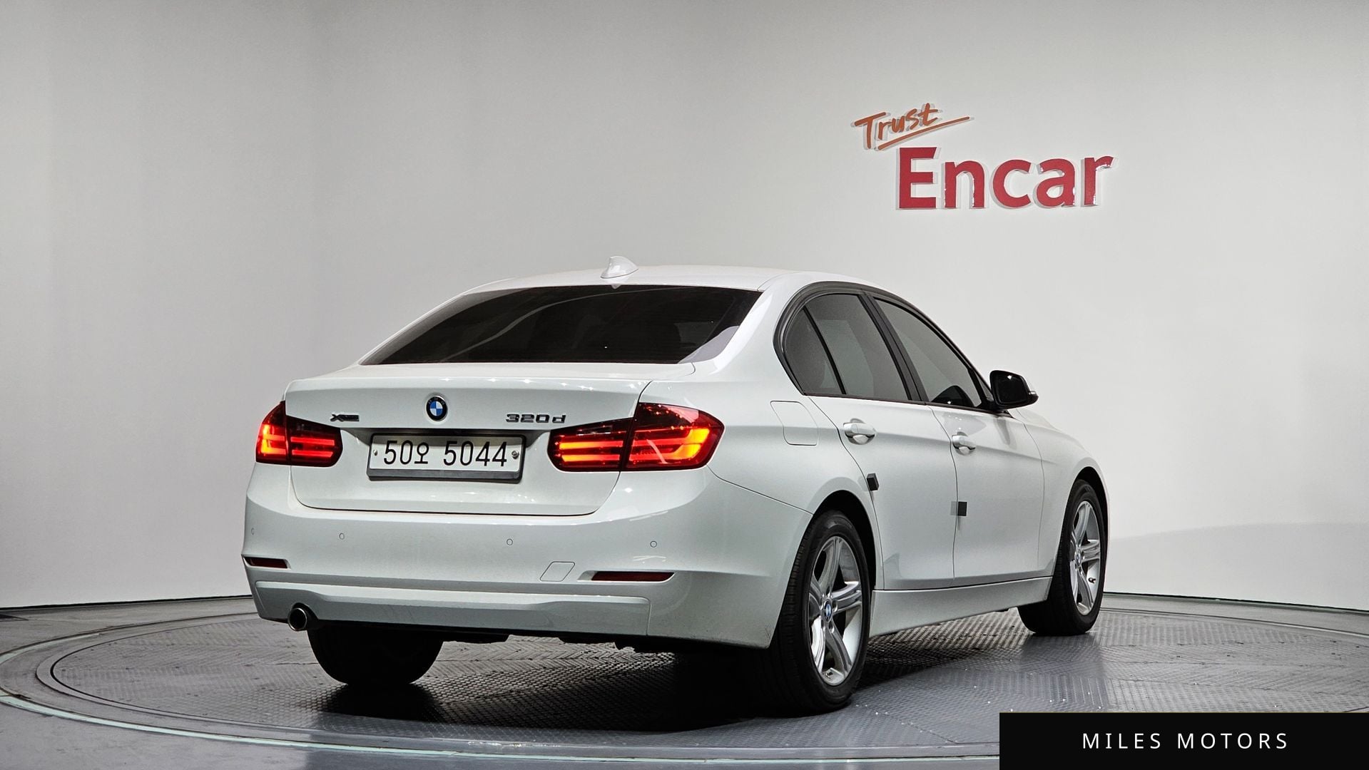 BMW 3 Series (F30) 2015 — миниатюра 2