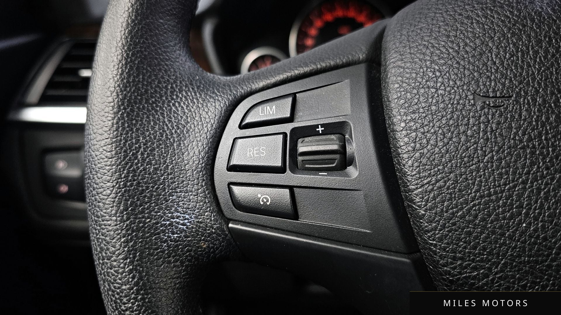 BMW 3 Series (F30) 2015 — миниатюра 16