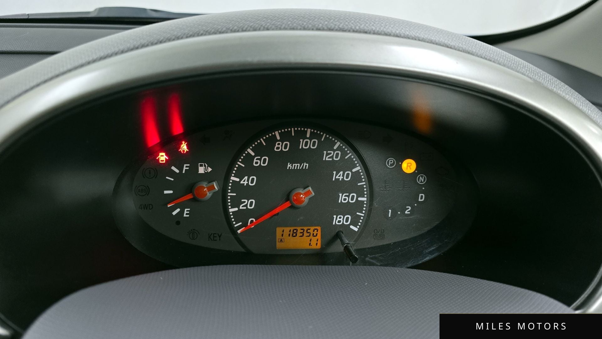 Nissan 마치 2002 — миниатюра 8