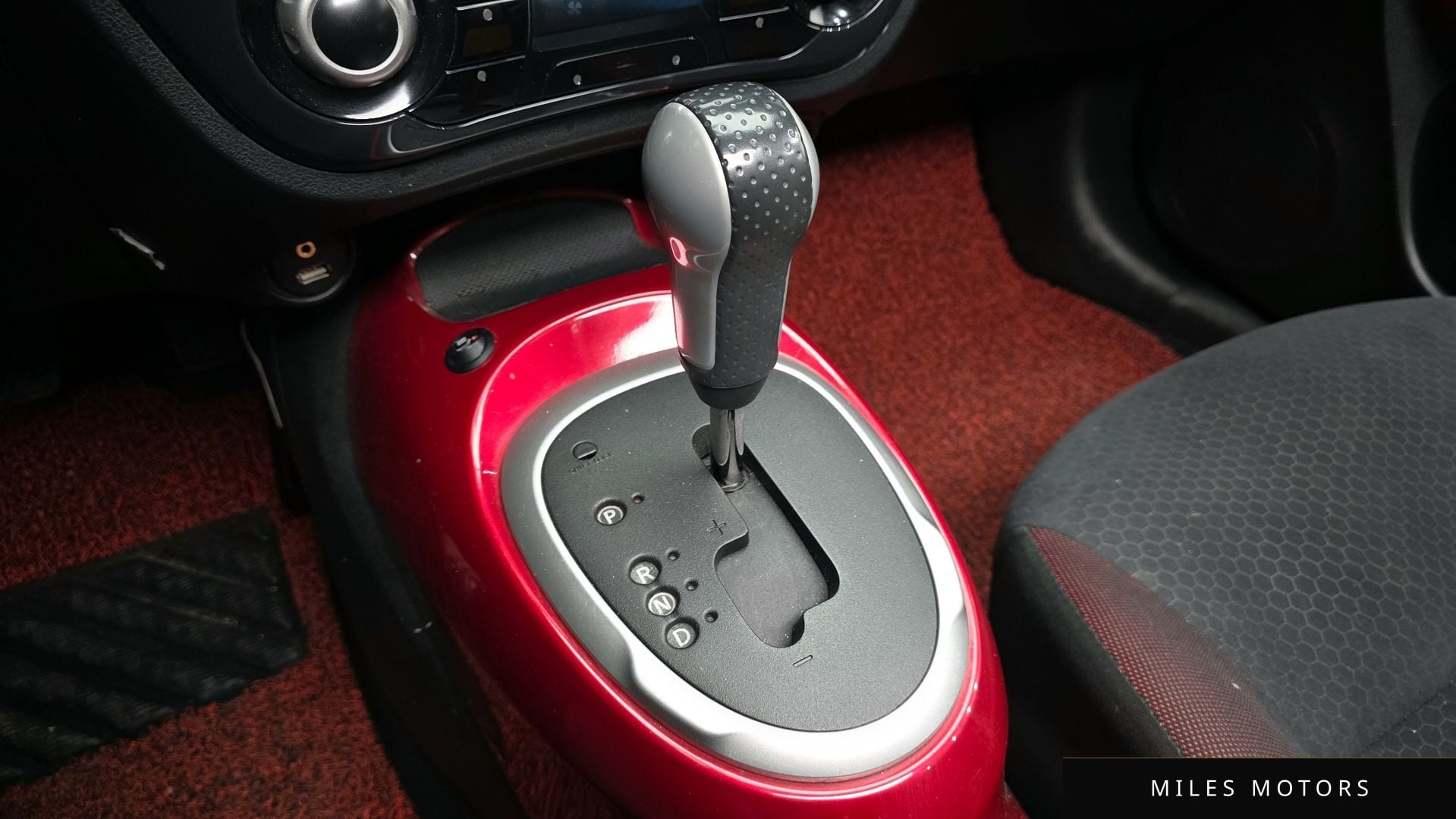 Nissan 쥬크 2014 — миниатюра 9