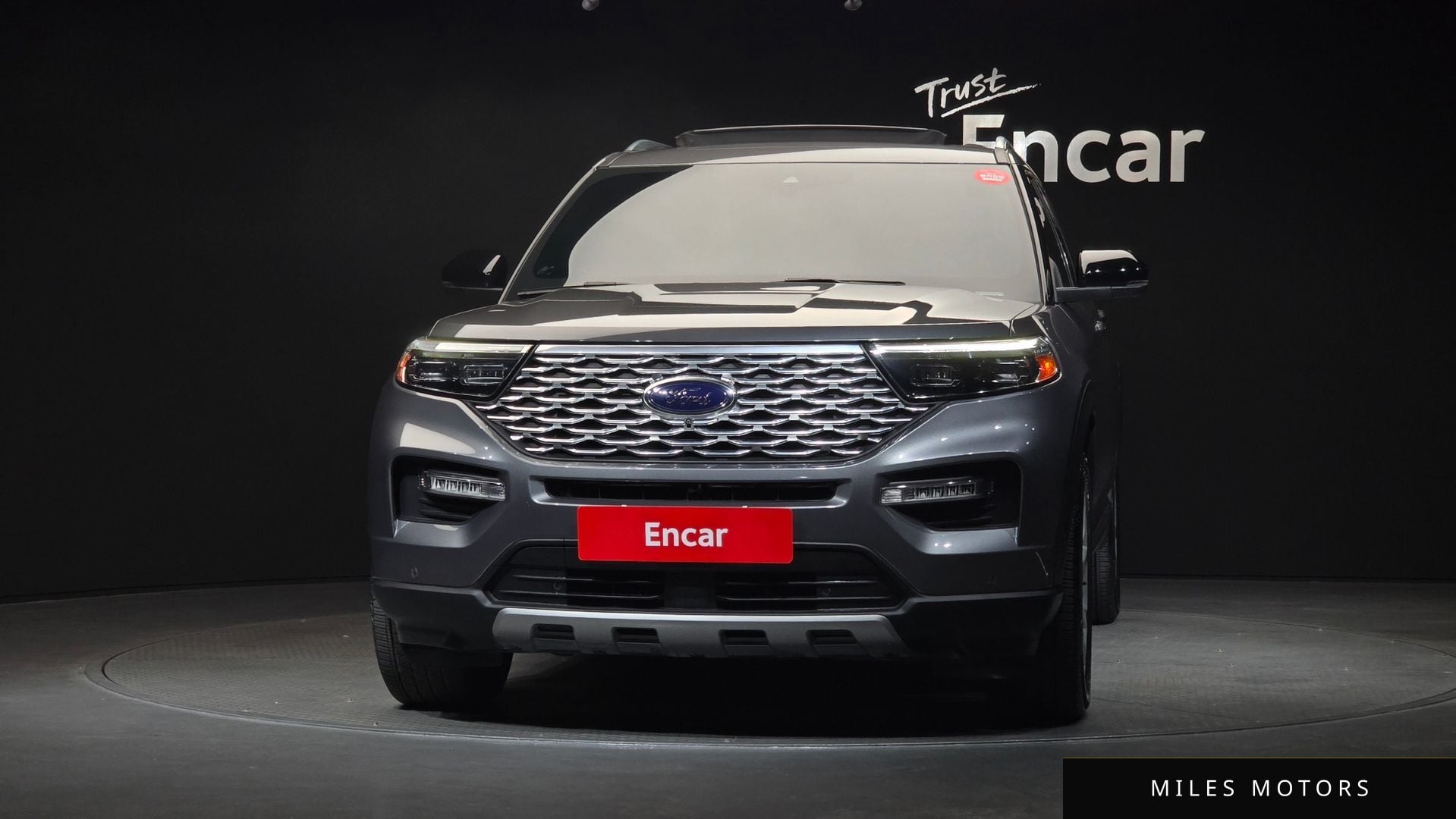 Ford Explorer 2021 — миниатюра 3
