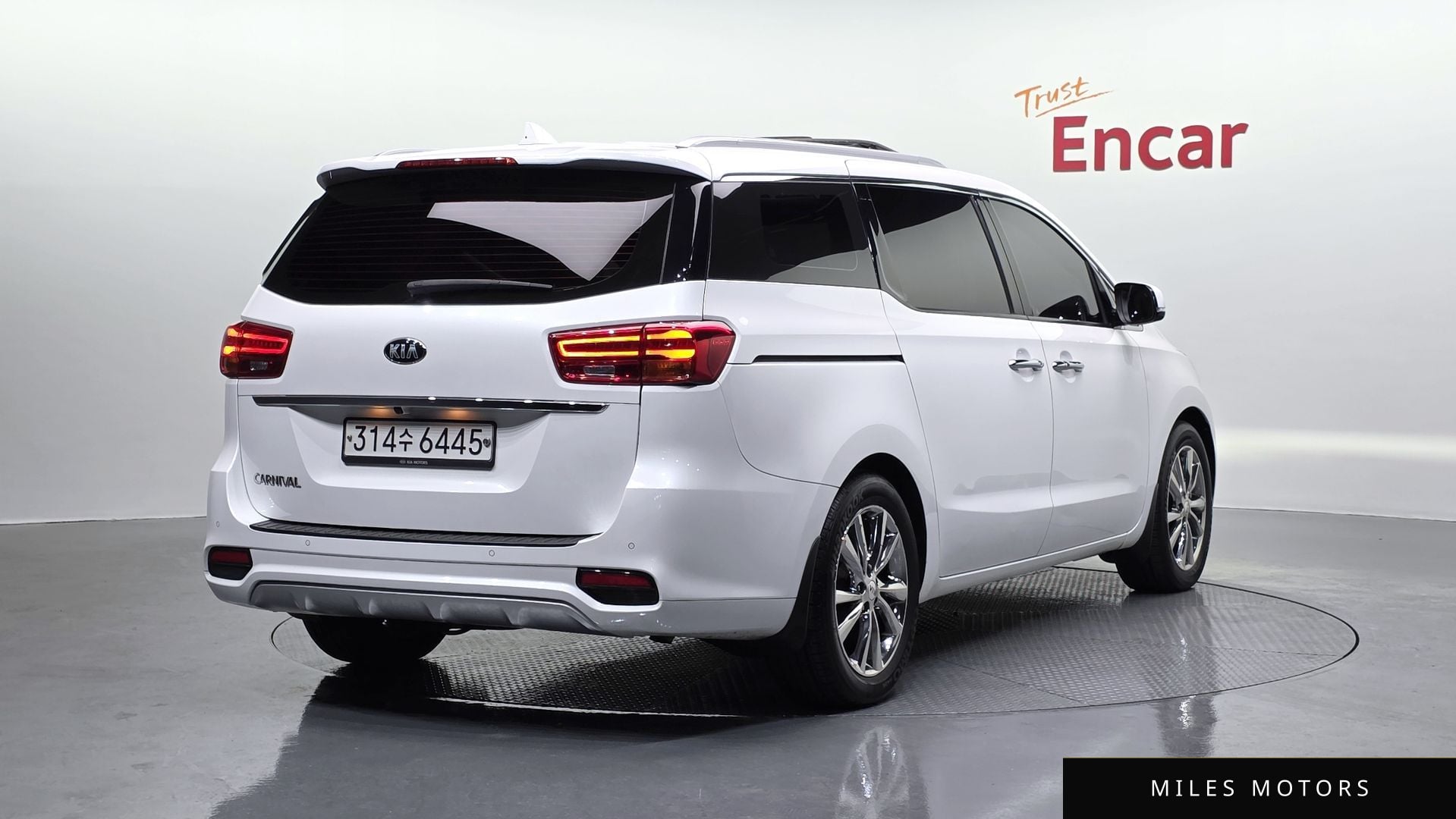 Kia Canival 2020 — миниатюра 2