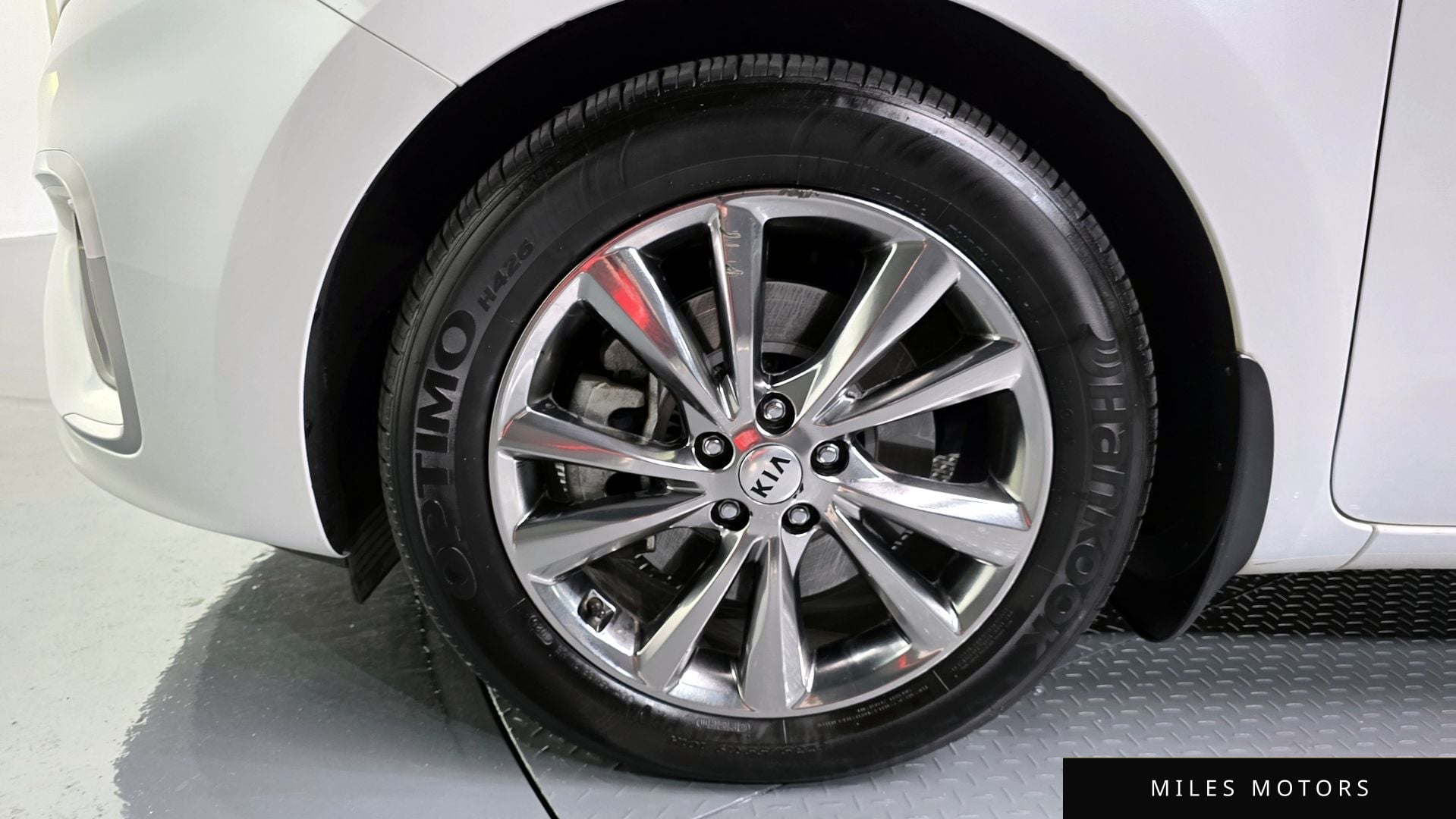 Kia Canival 2020 — миниатюра 5