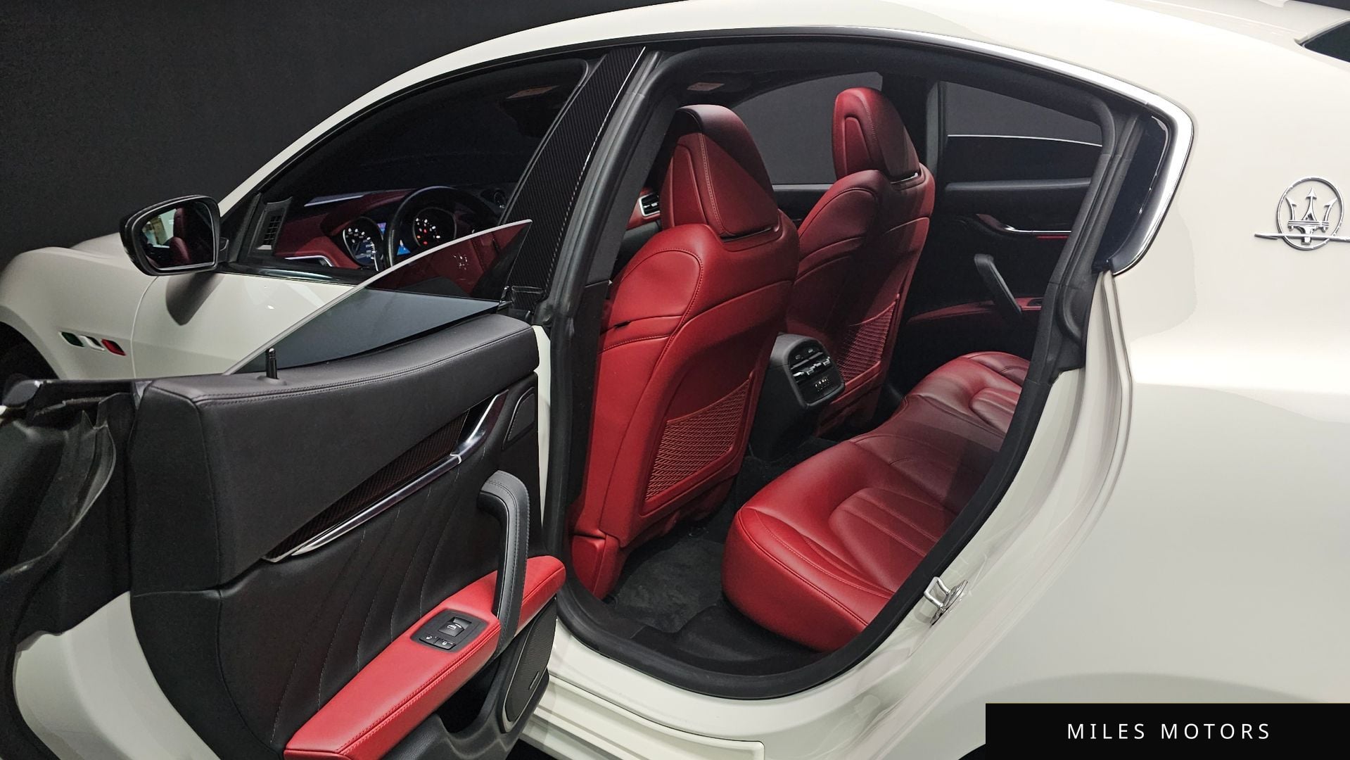 Maserati Ghibli 2019 — миниатюра 12