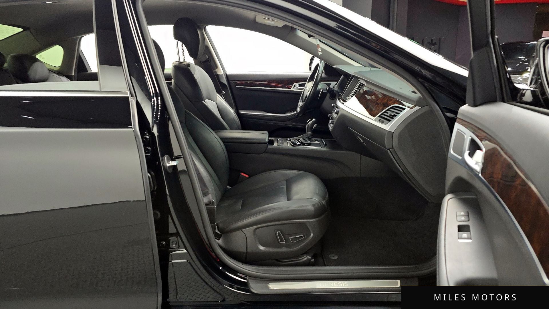 Hyundai Genesis 2016 — миниатюра 11