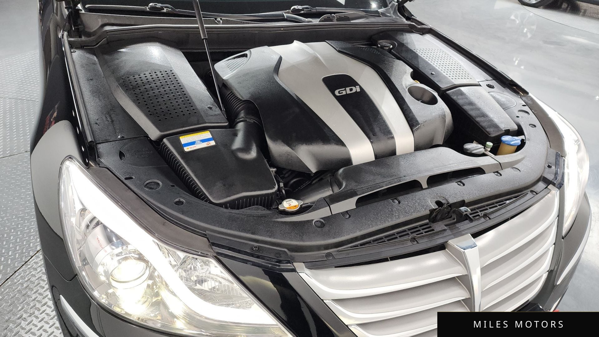Hyundai Genesis 2012 — миниатюра 6
