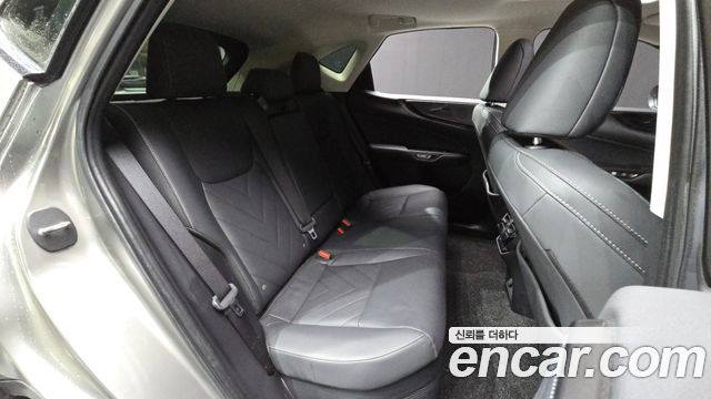 Лексус NX350h 2023 — миниатюра 16