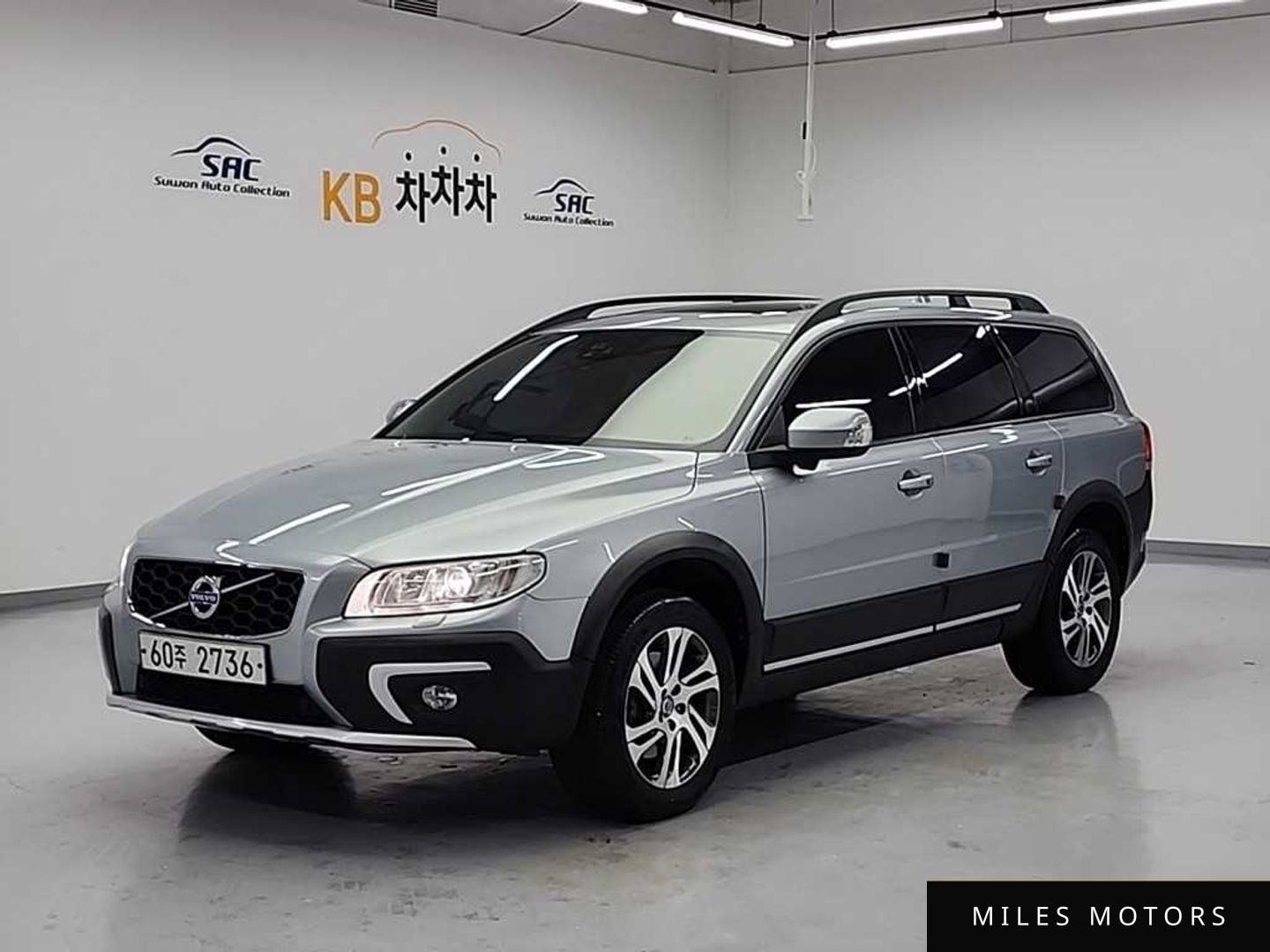 Volvo XC70 2015 — фото 1 из 12