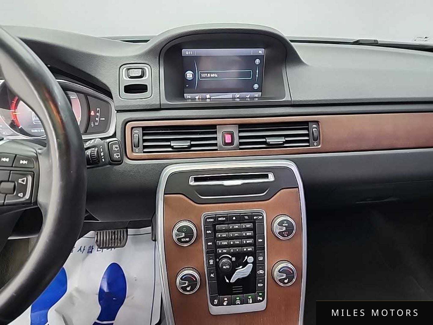 Volvo XC70 2015 — миниатюра 10