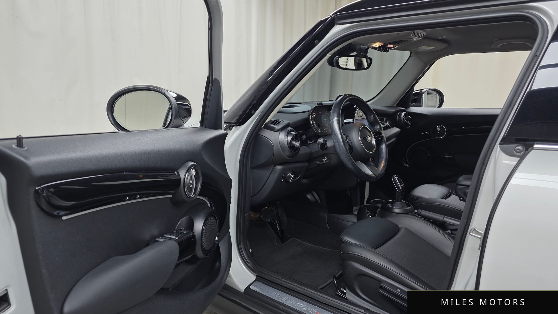 MINI Cooper S 2022 — миниатюра 10