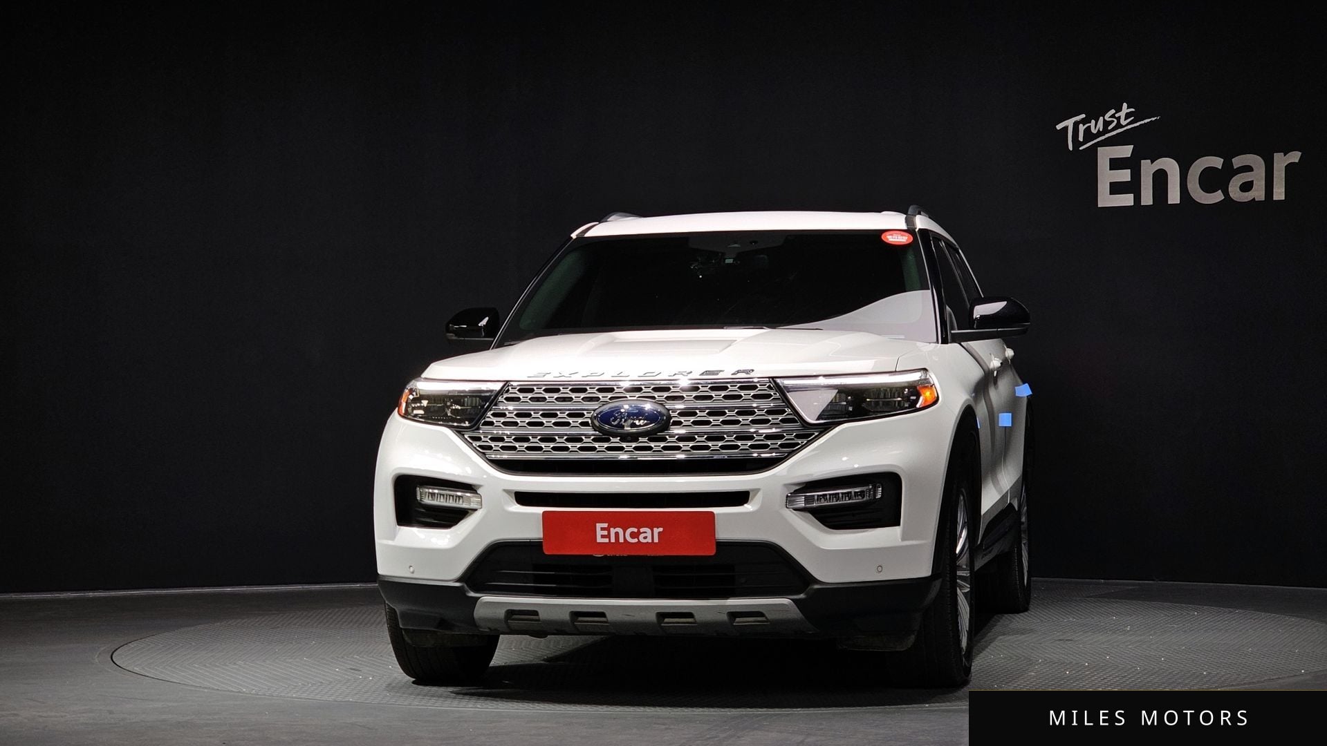 Ford Explorer 2021 — миниатюра 3