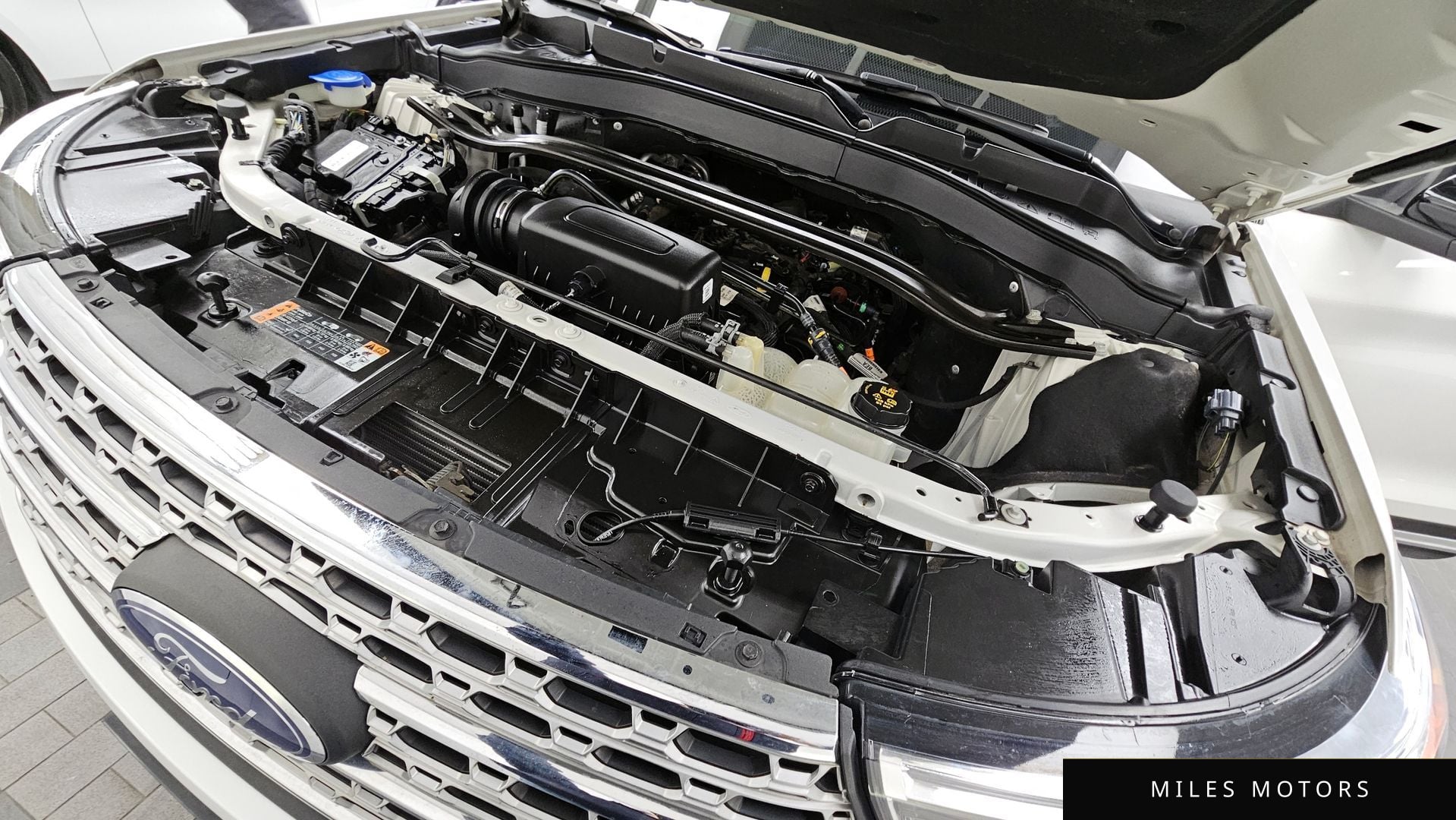 Ford Explorer 2021 — миниатюра 6