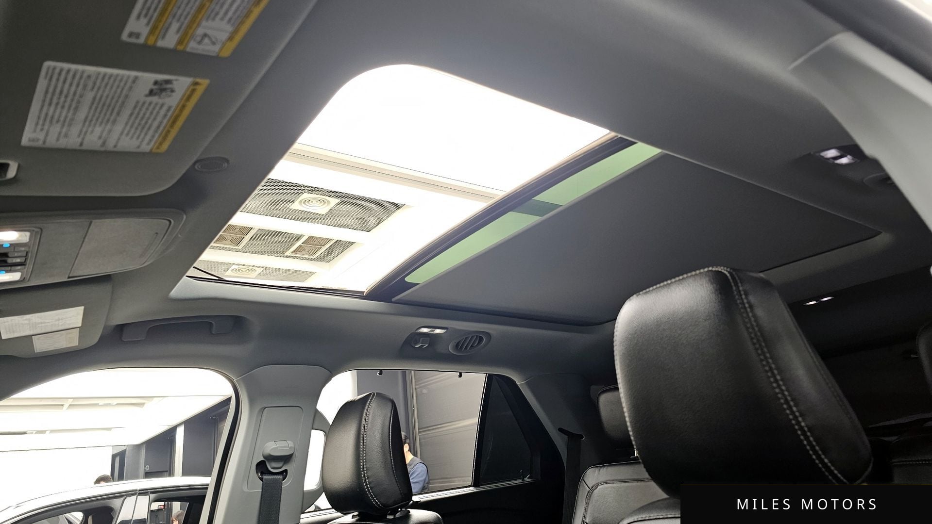 Ford Explorer 2021 — миниатюра 19