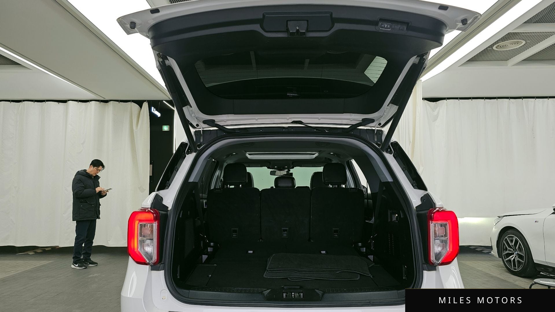 Ford Explorer 2021 — миниатюра 20