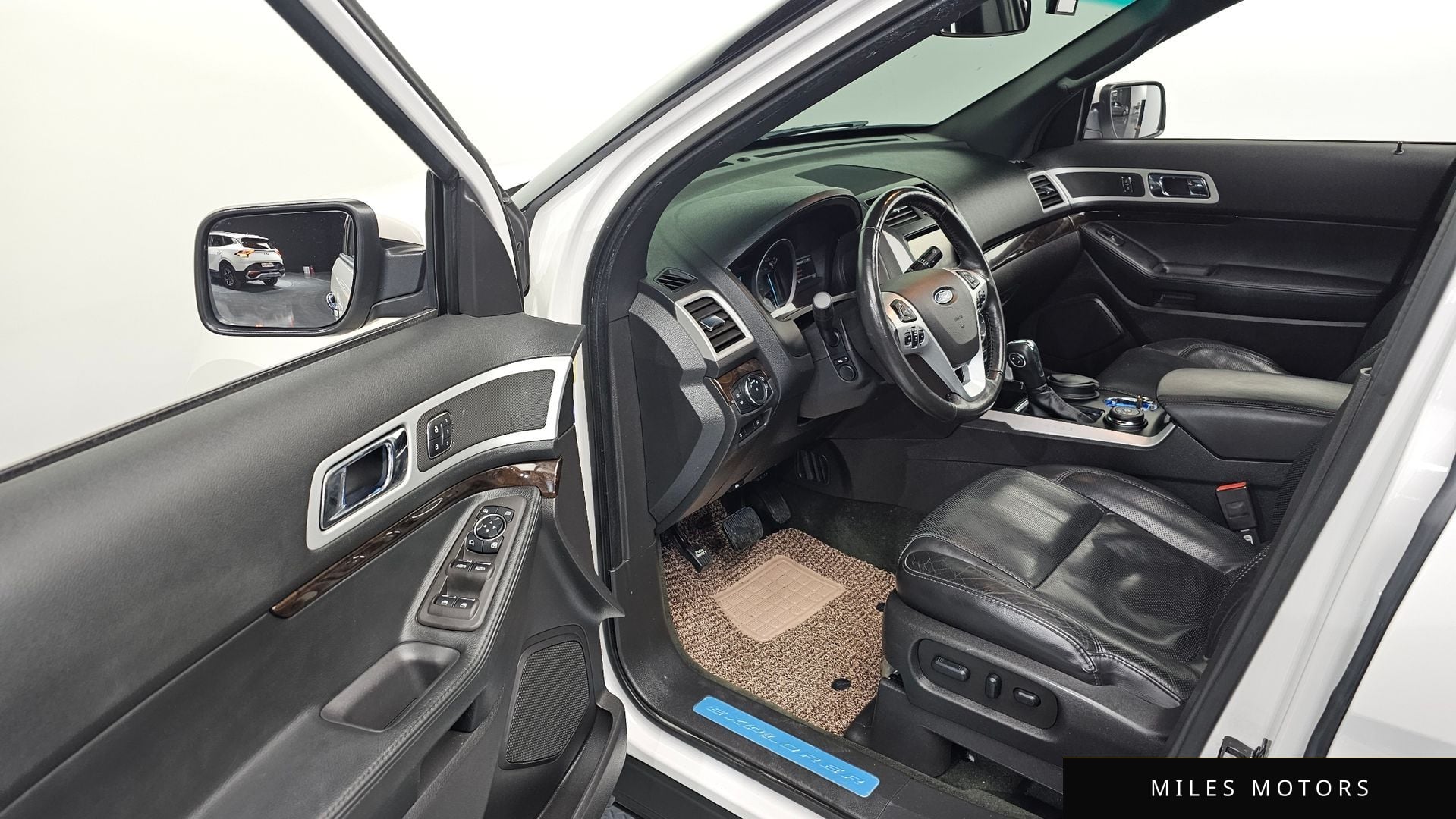 Ford Explorer 2013 — миниатюра 10