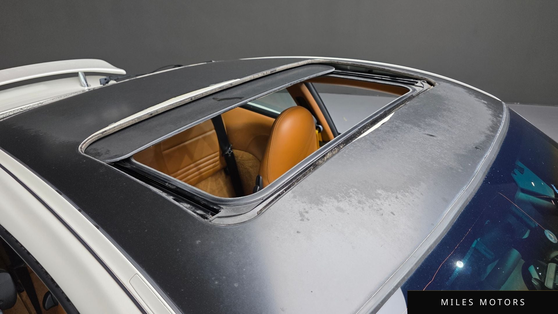 Porsche 911 2003 — миниатюра 11