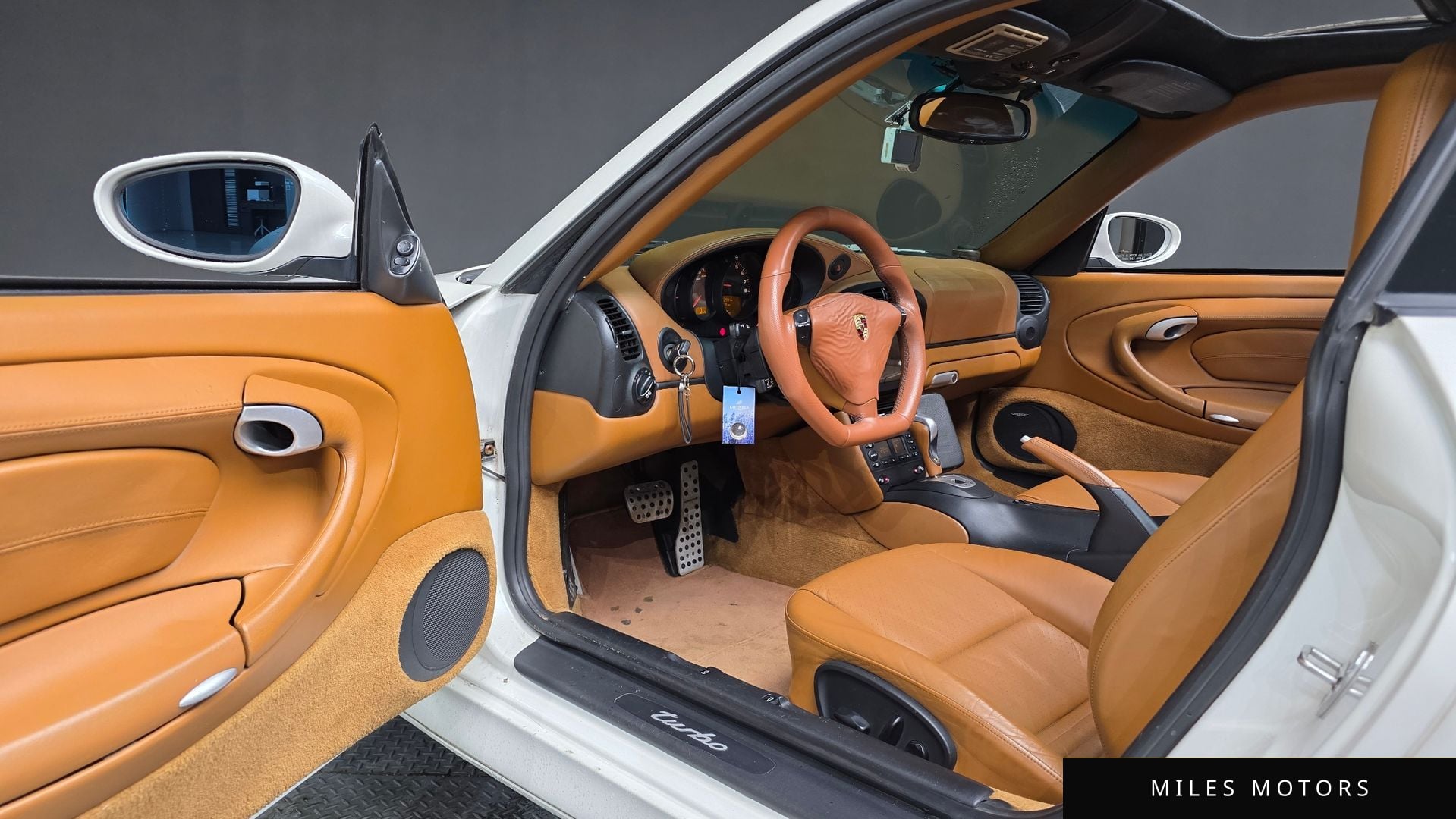 Porsche 911 2003 — миниатюра 12