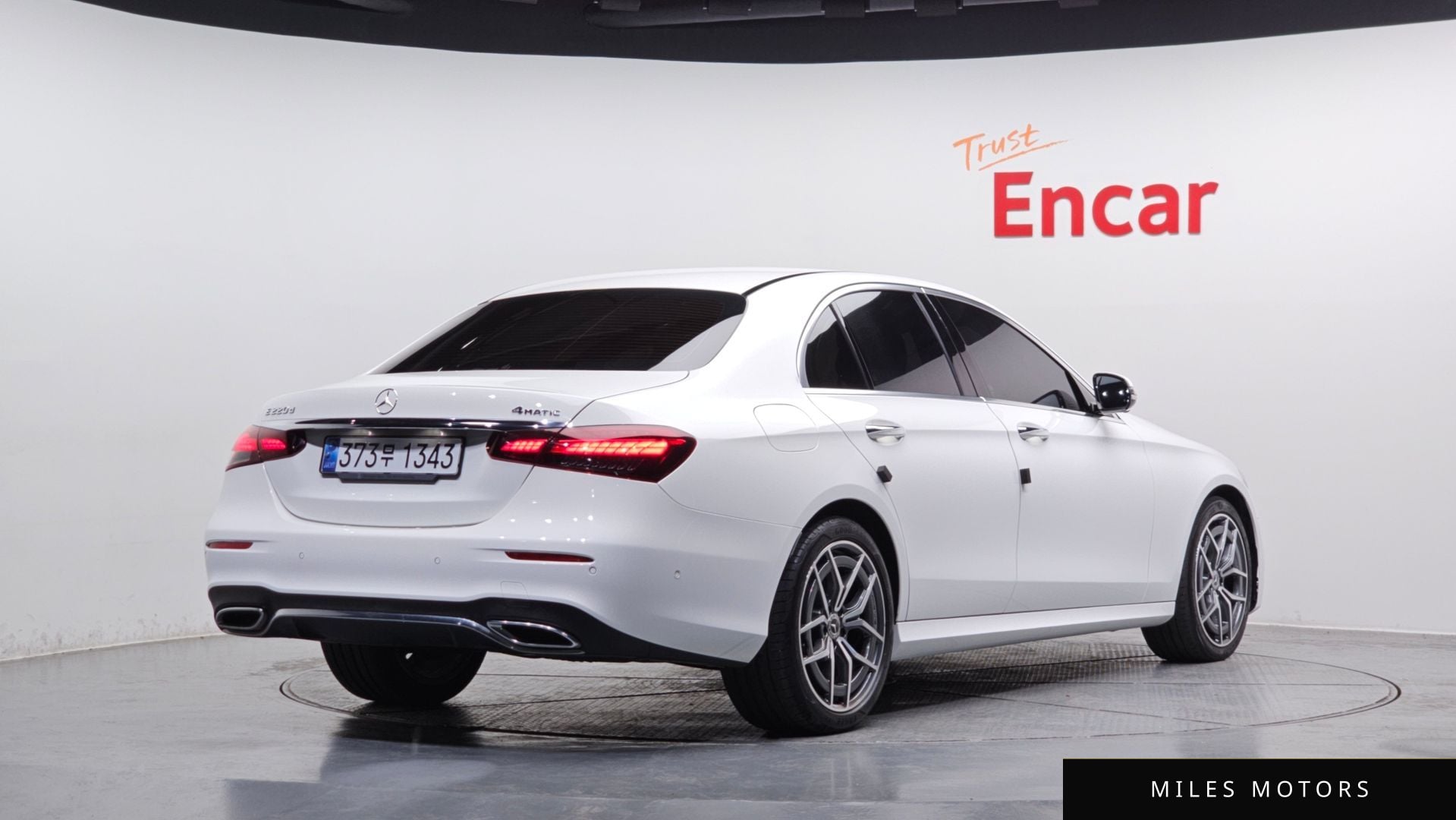 Mercedes-Benz E-Class W213 2022 — миниатюра 2