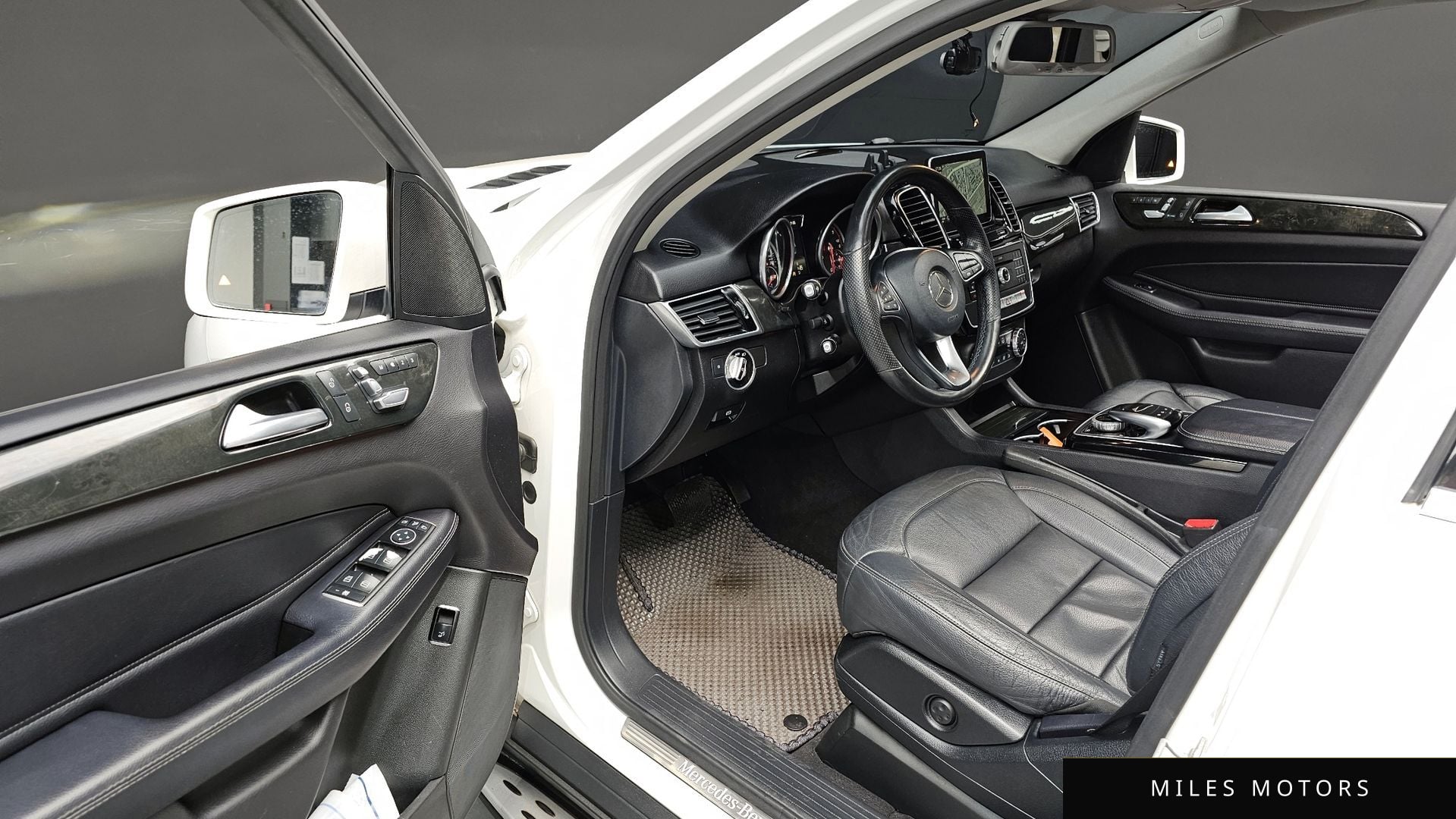 Mercedes-Benz GLE-Class W166 2016 — миниатюра 12