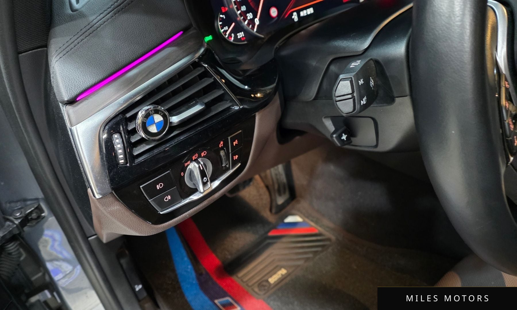 BMW 5 Series (G30) 2018 — миниатюра 9