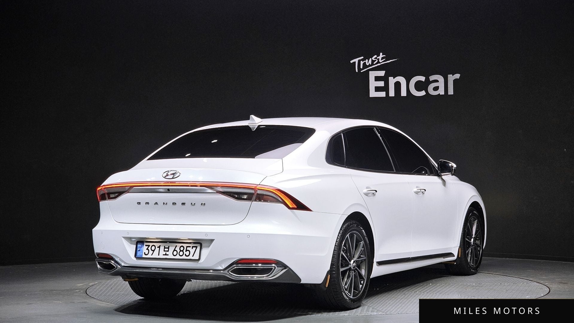 Hyundai Grandeur 2022 — миниатюра 2