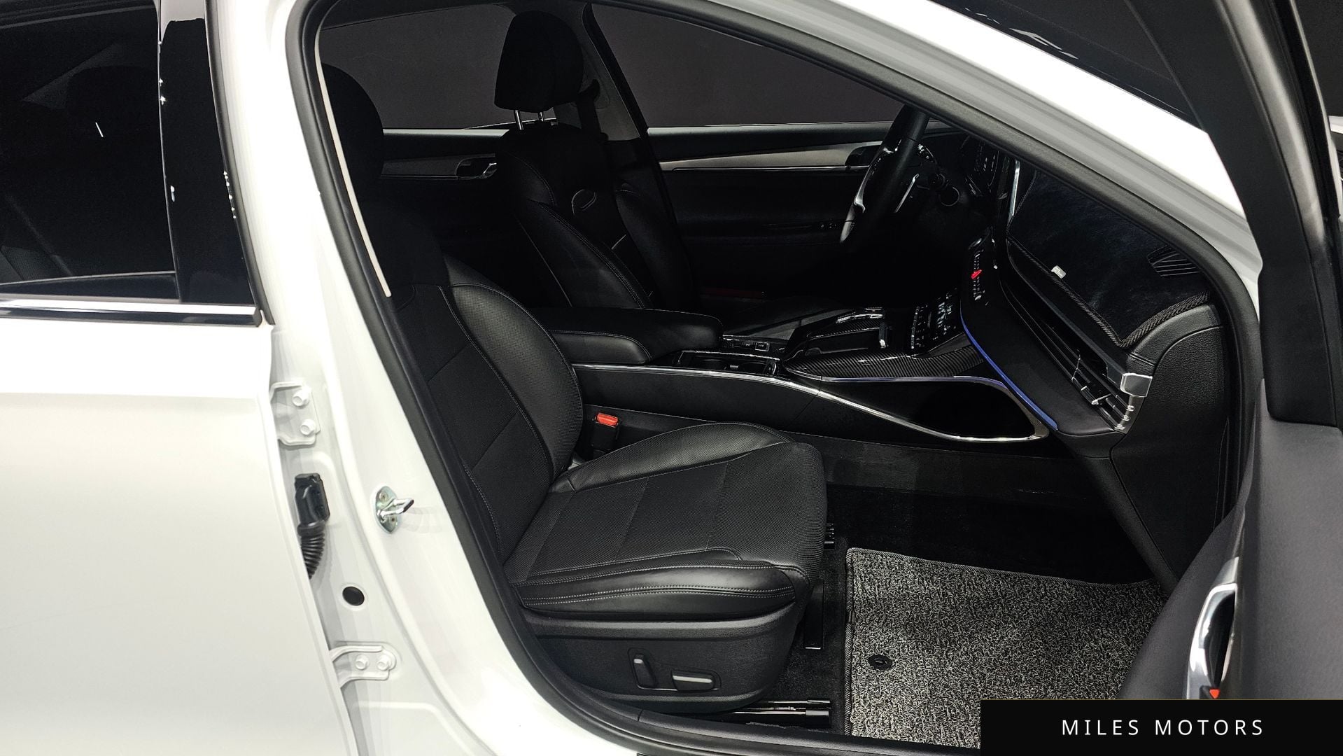 Hyundai Grandeur 2022 — миниатюра 10