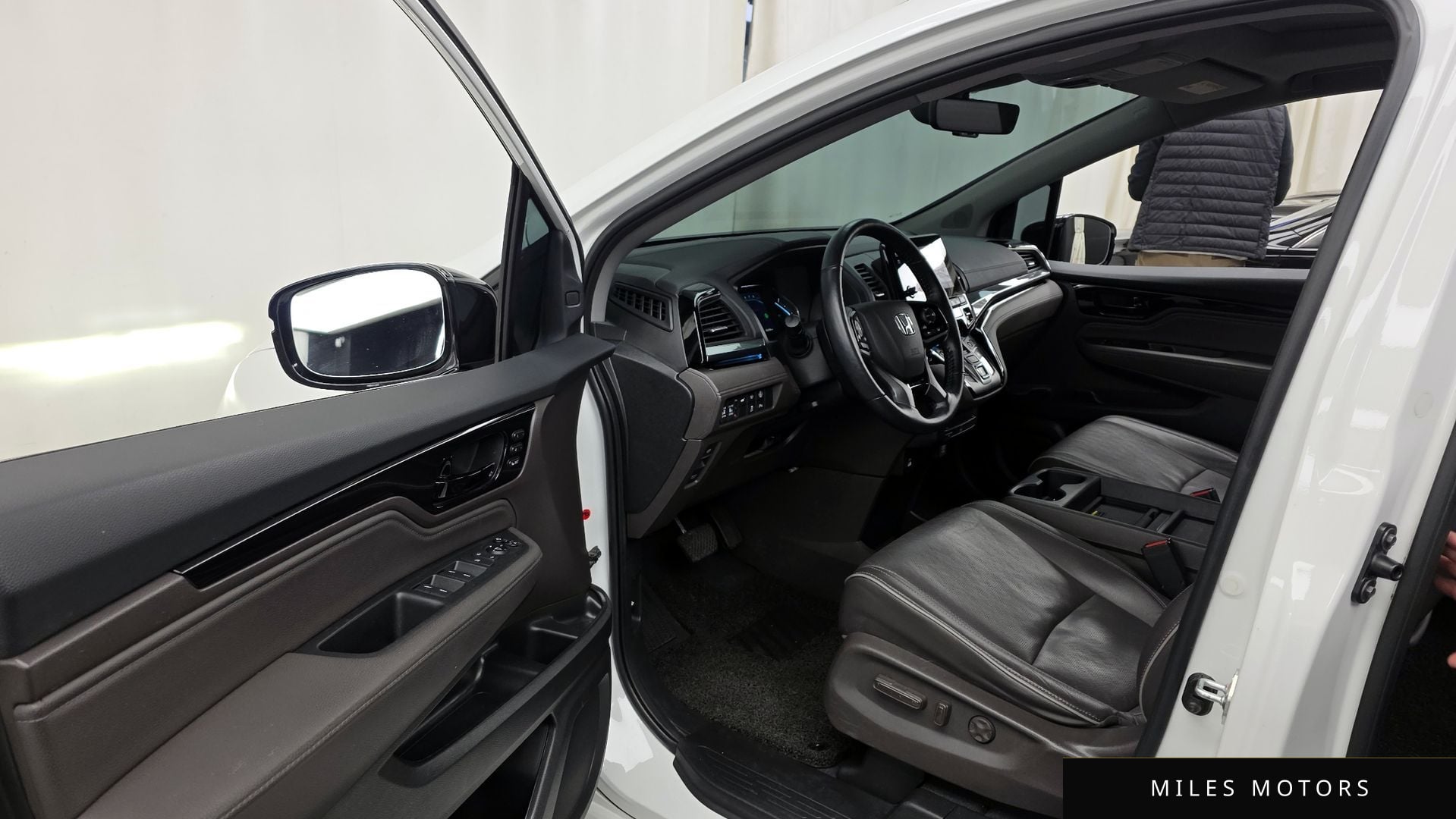 Honda Odyssey 2021 — миниатюра 10
