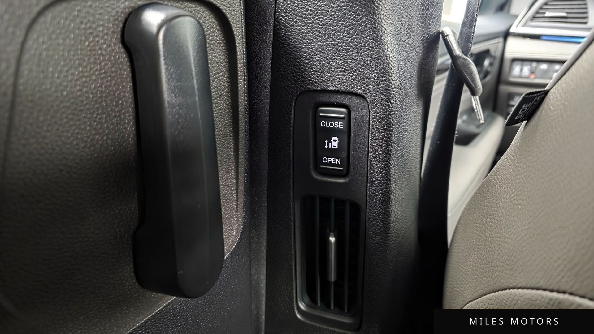 Honda Odyssey 2021 — миниатюра 17