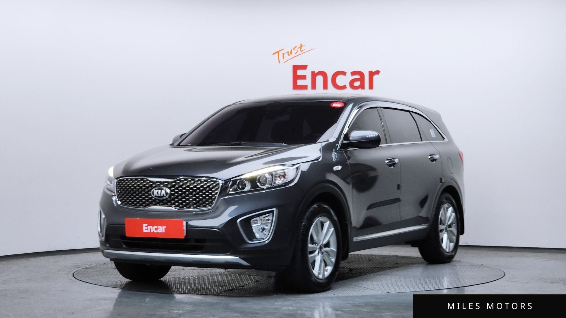 Kia Sorento 2016 — фото 1 из 12