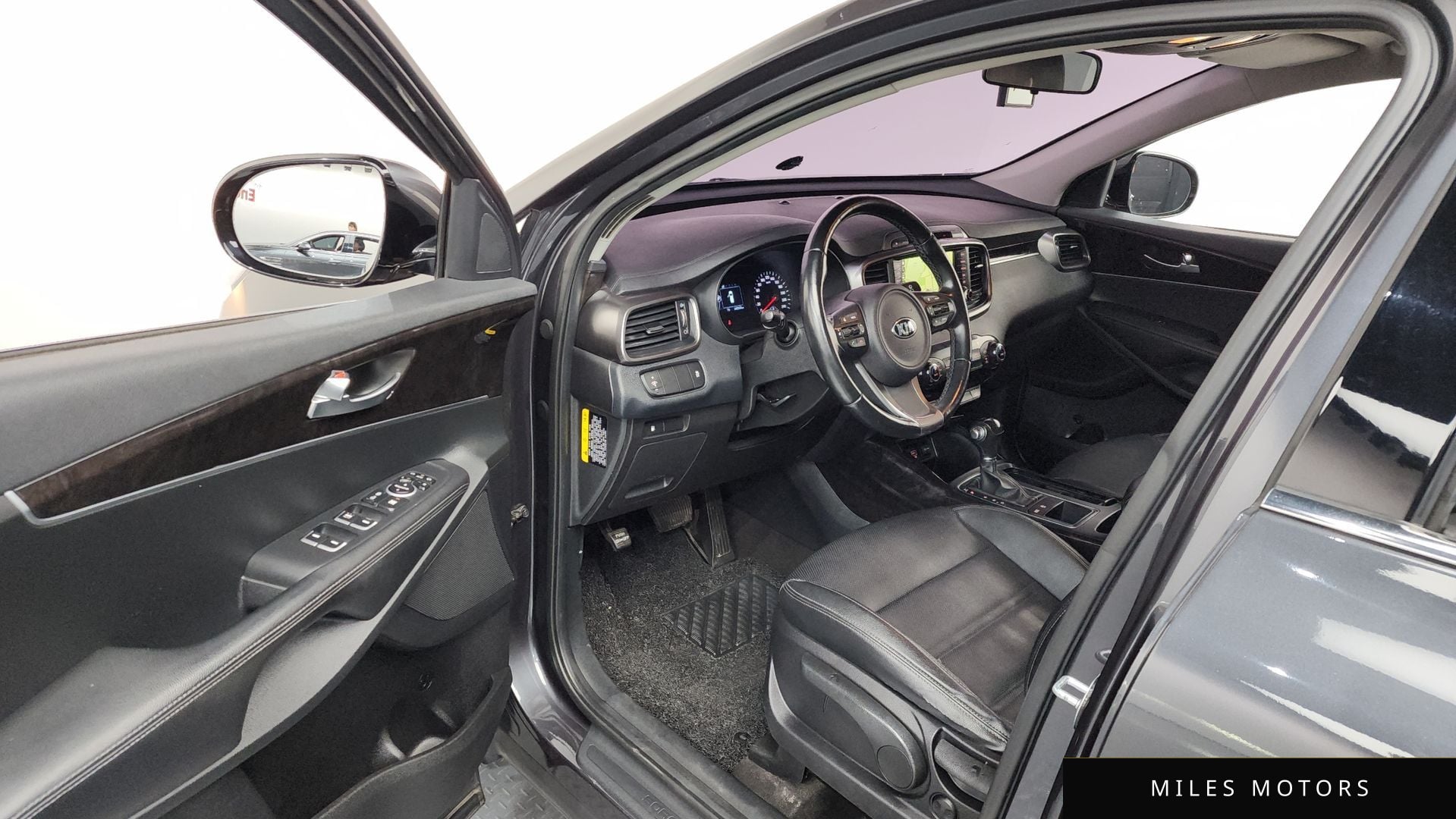 Kia Sorento 2016 — миниатюра 10