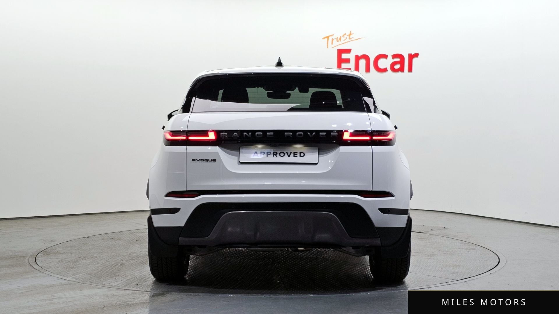 Land Rover Range Rover Evoque 2025 — миниатюра 7