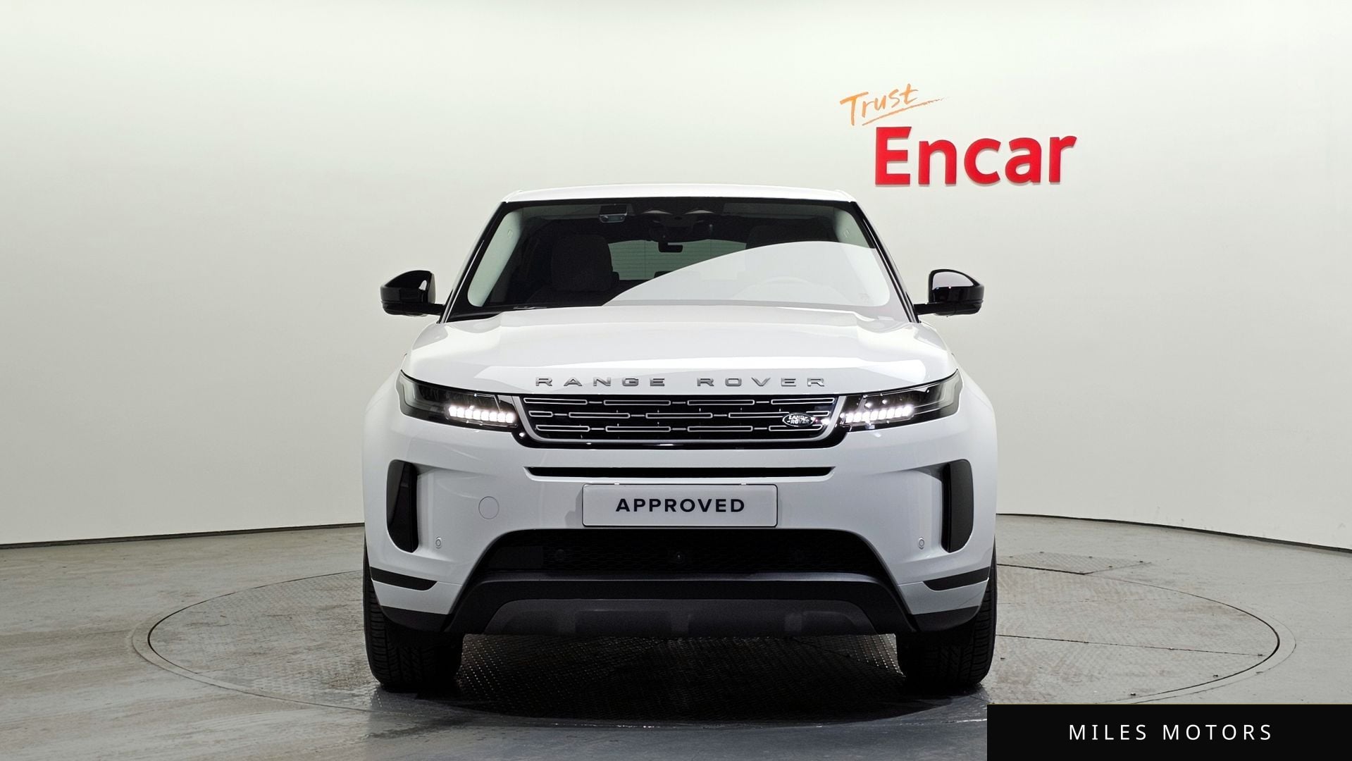 Land Rover Range Rover Evoque 2025 — миниатюра 8