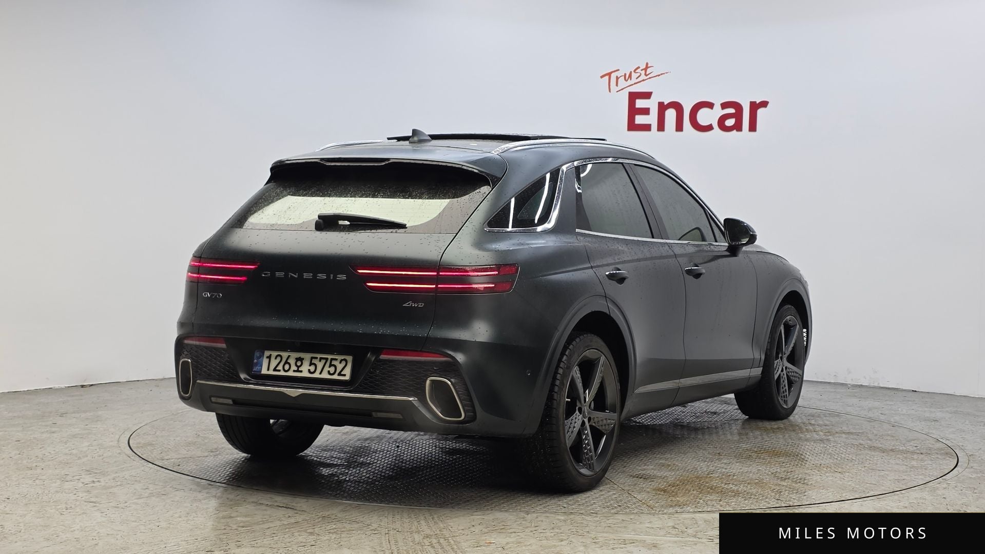Genesis GV70 2021 — миниатюра 2