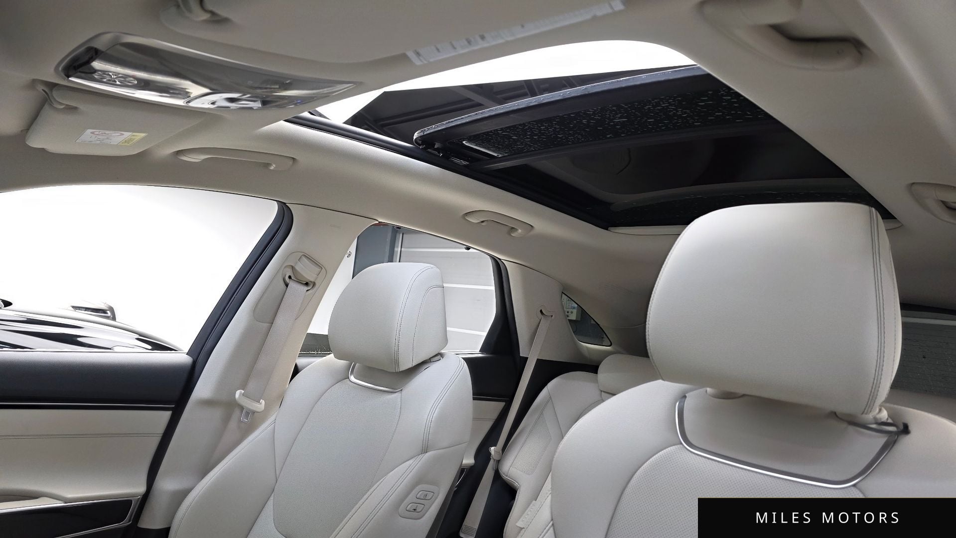 Genesis GV70 2021 — миниатюра 18