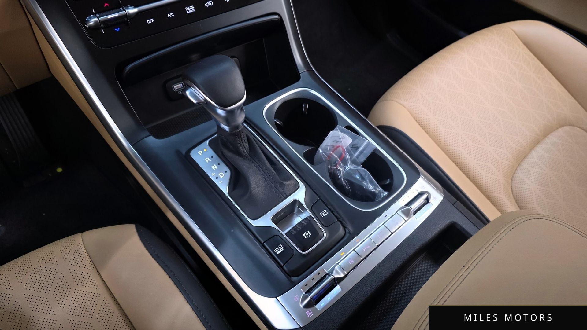 Kia Carnival 2022 — миниатюра 9